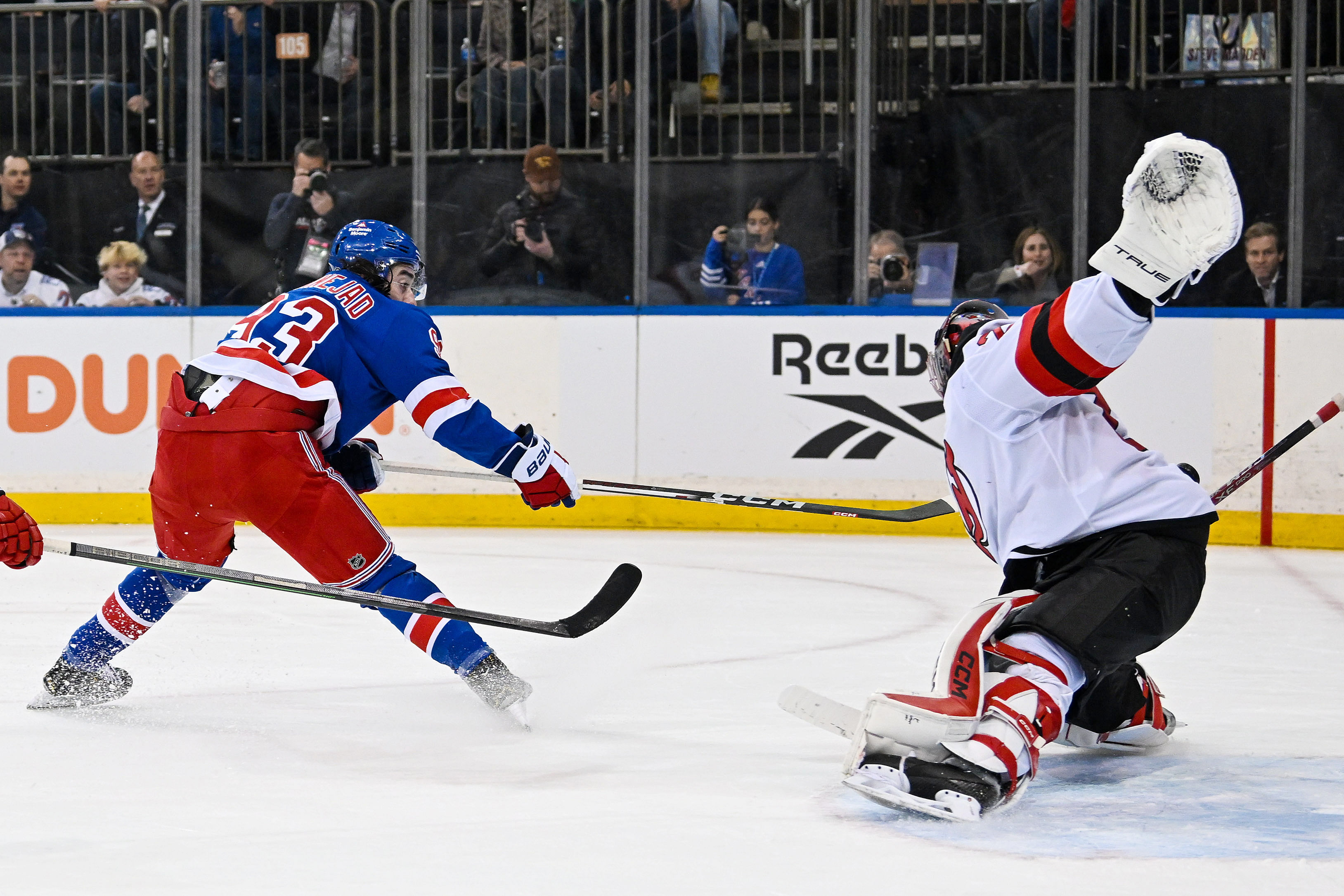 NHL: New Jersey Devils at New York Rangers - Source: Imagn