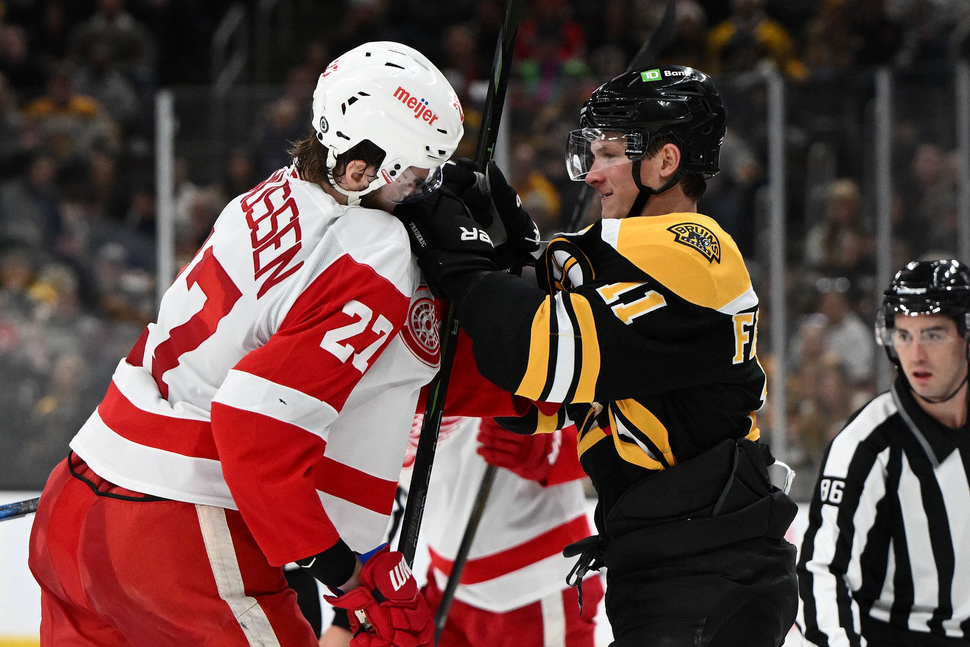 NHL: Detroit Red Wings at Boston Bruins - Source: Imagn