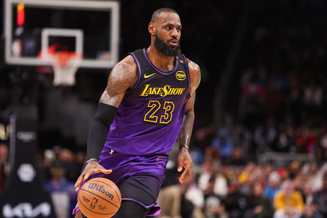 LeBron James makes feelings known on one 'challenging' factor amid Lakers' freefall