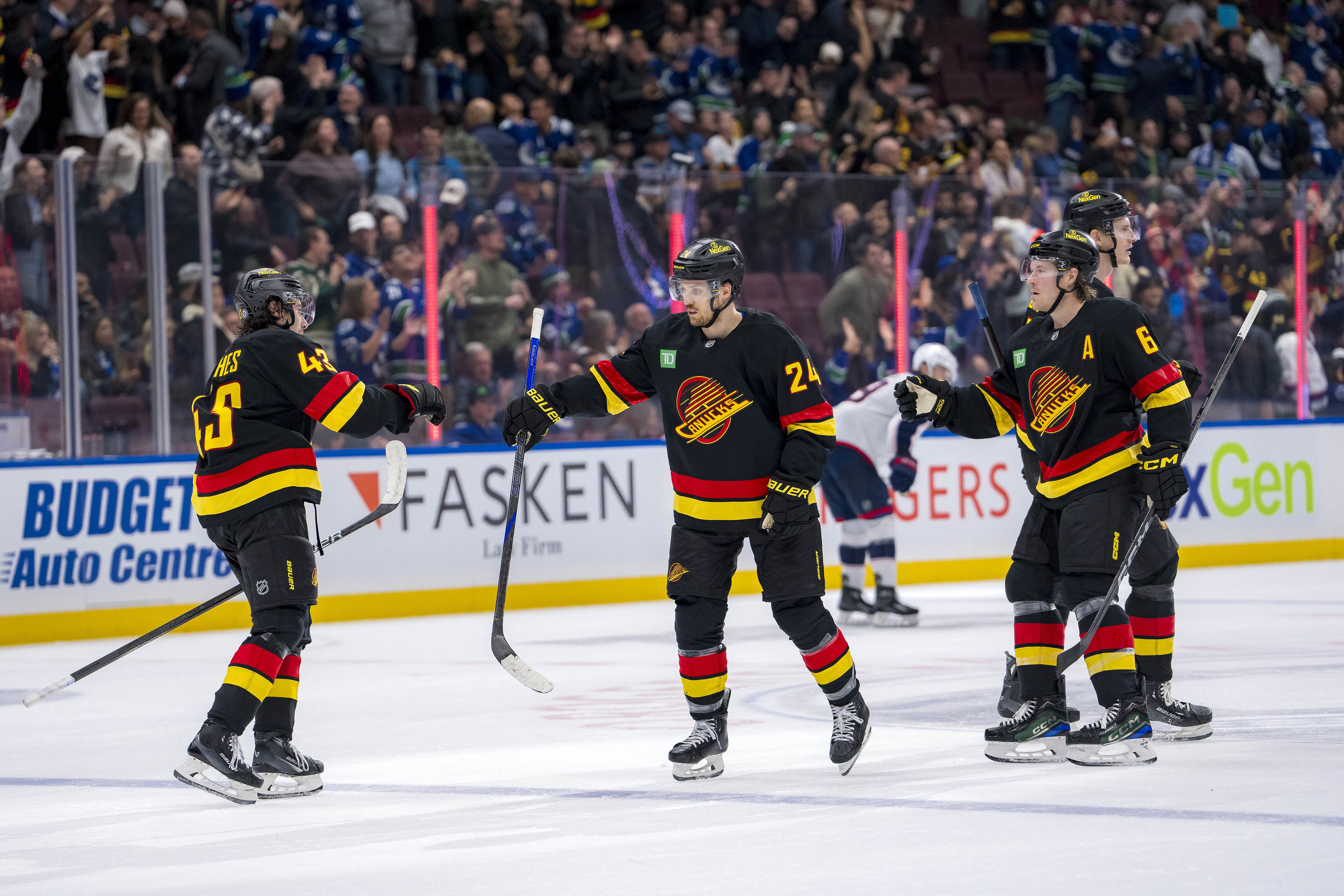 NHL: Columbus Blue Jackets at Vancouver Canucks (Credits: IMAGN)