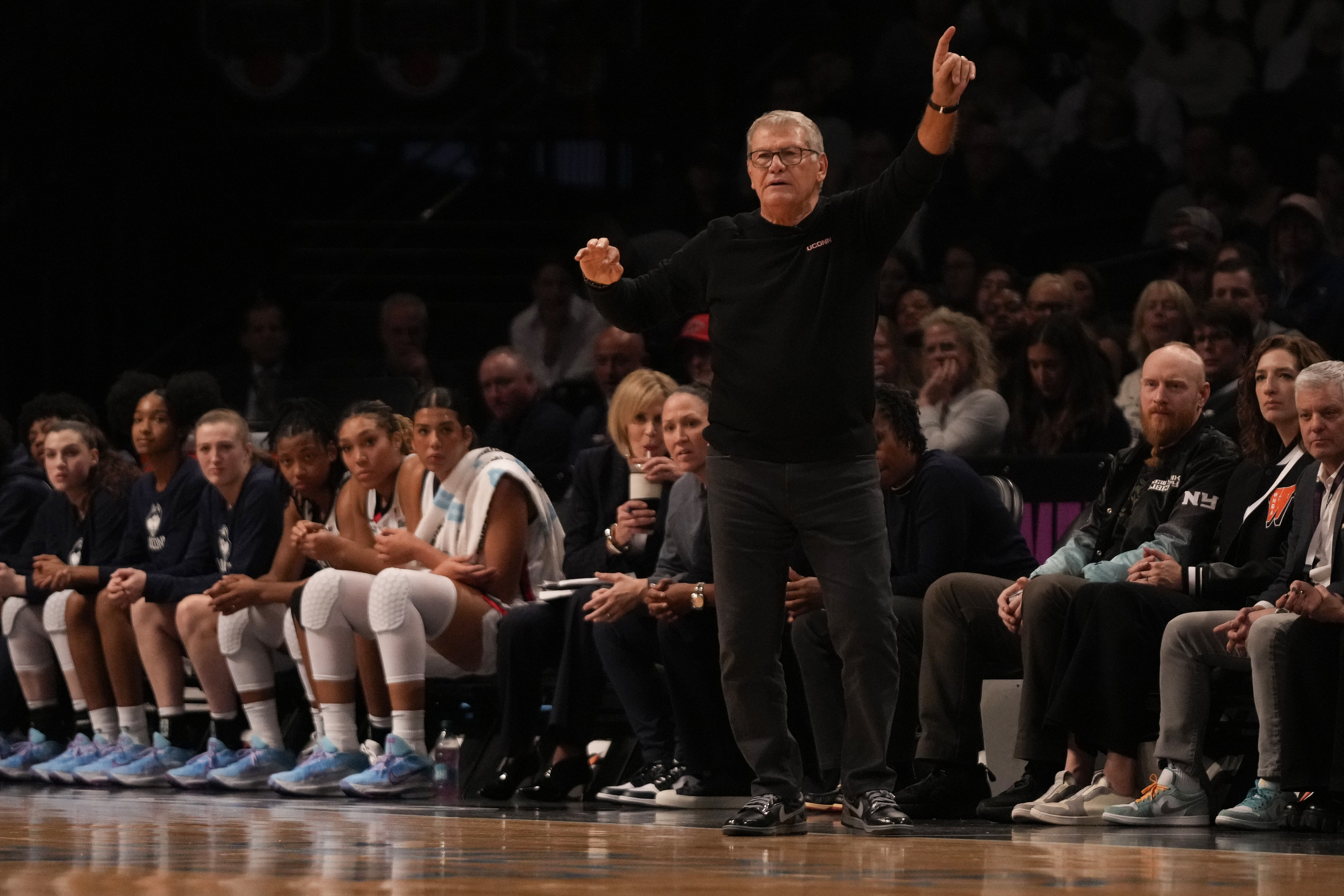 Connecticut Huskies head coach Geno Auriemma calls directions during the first half against the Louisville Cardinals at Barclays Center. Photo: Imagn