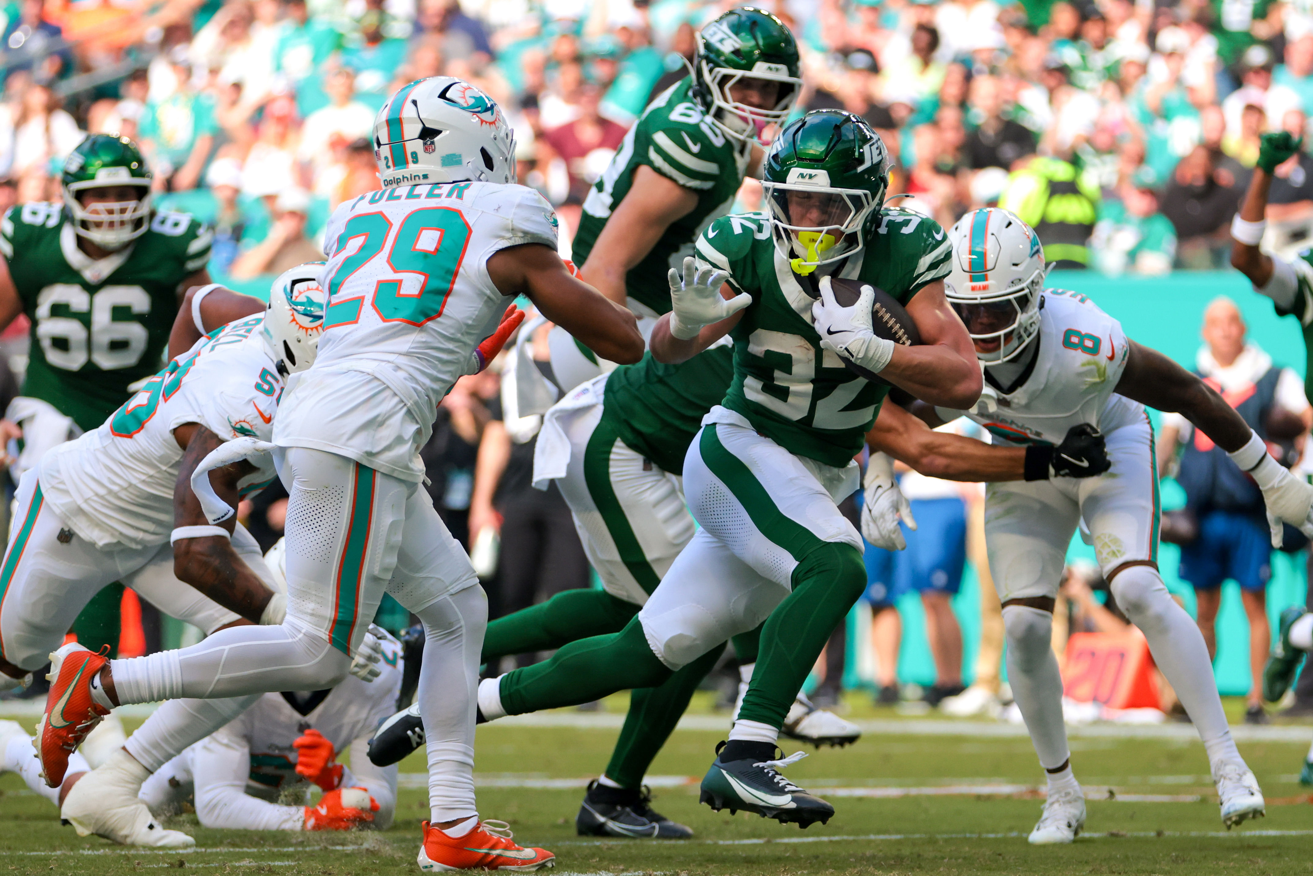 NFL: New York Jets at Miami Dolphins - Source: Imagn