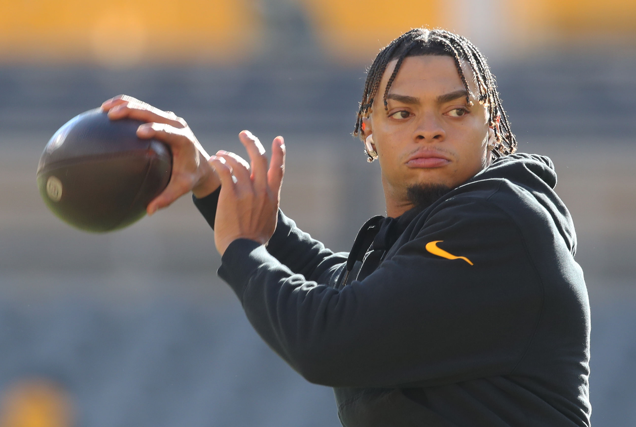 Pittsburgh Steelers QB Justin Fields - Source: Imagn