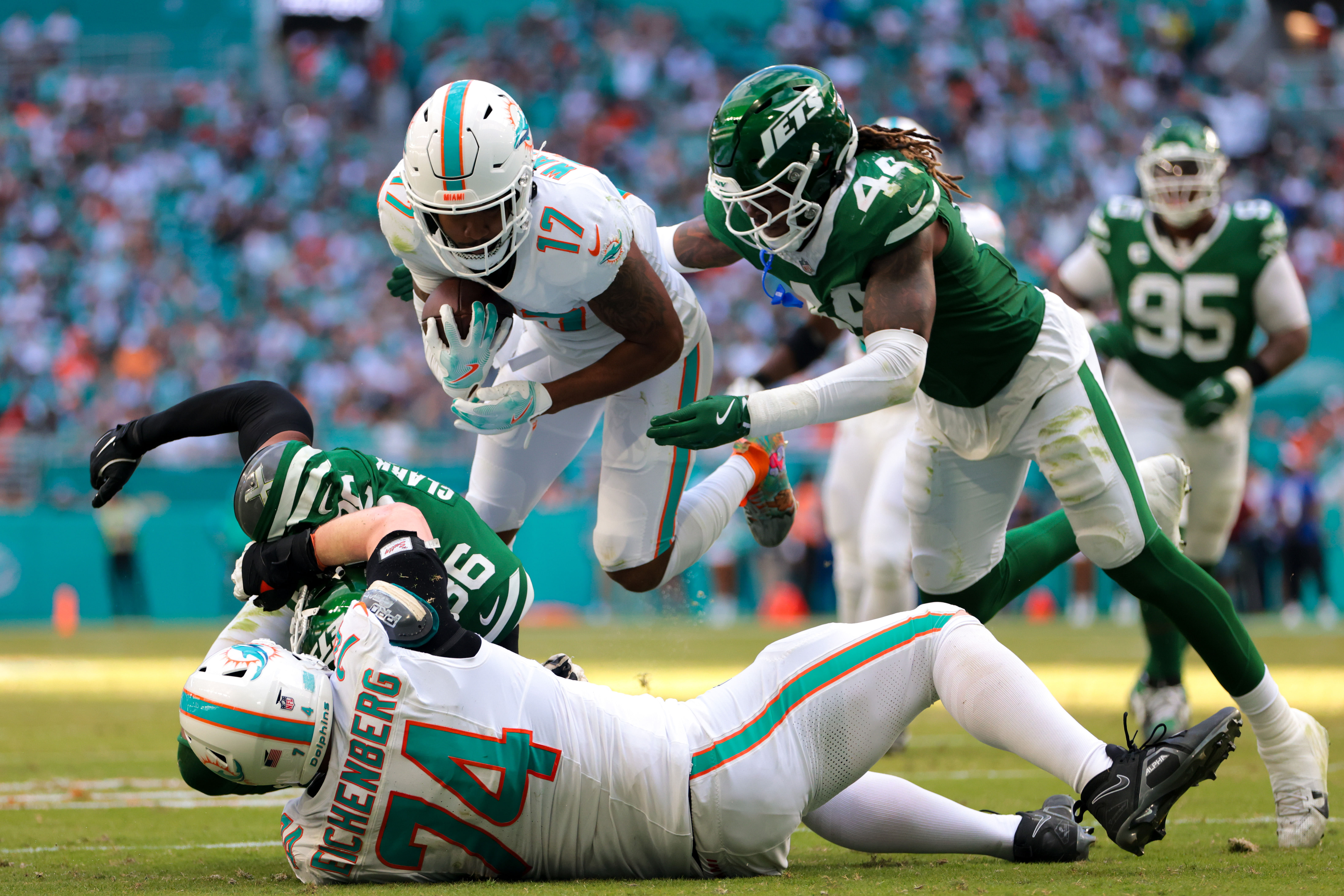 NFL: New York Jets at Miami Dolphins - Source: Imagn