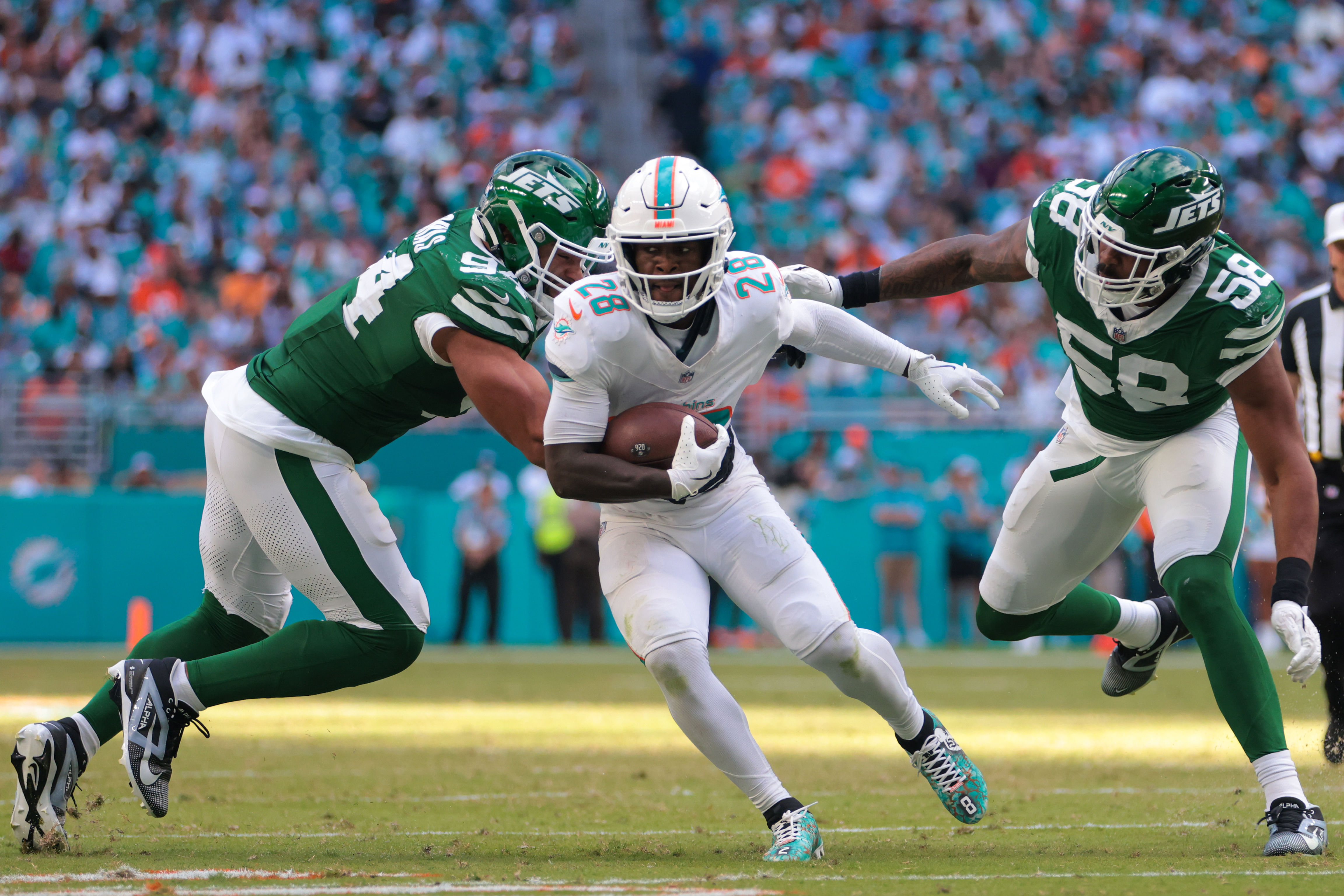 NFL: New York Jets at Miami Dolphins - Source: Imagn