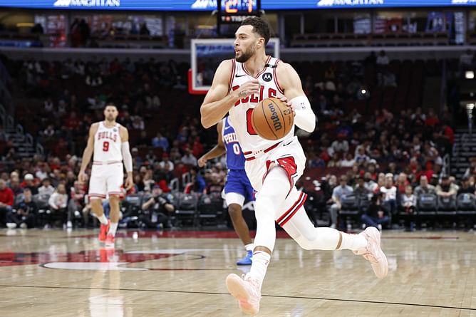Is Zach LaVine playing tonight against Raptors? Latest on Bulls guard's availability (Dec. 16)