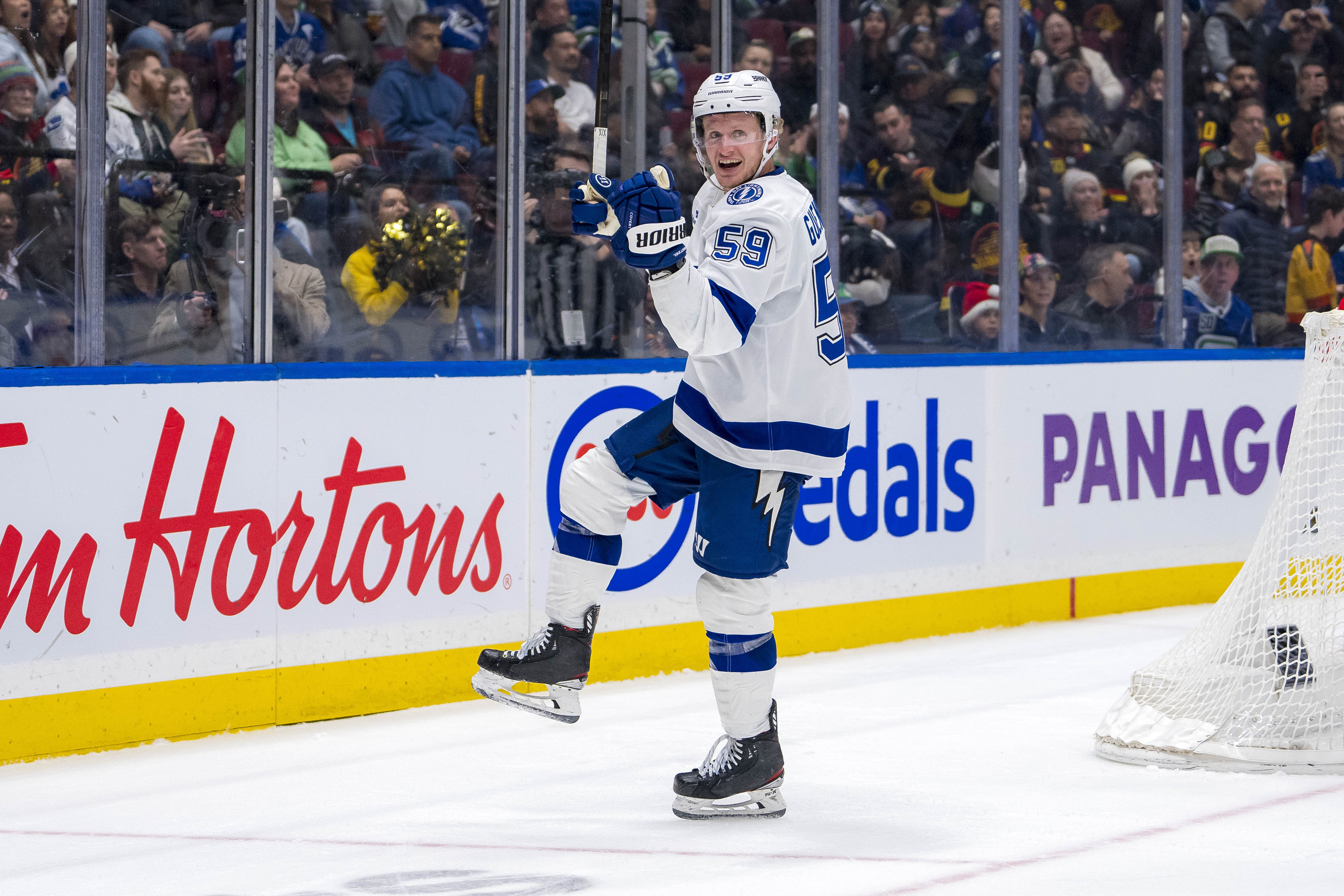 NHL: Tampa Bay Lightning at Vancouver Canucks - Source: Imagn