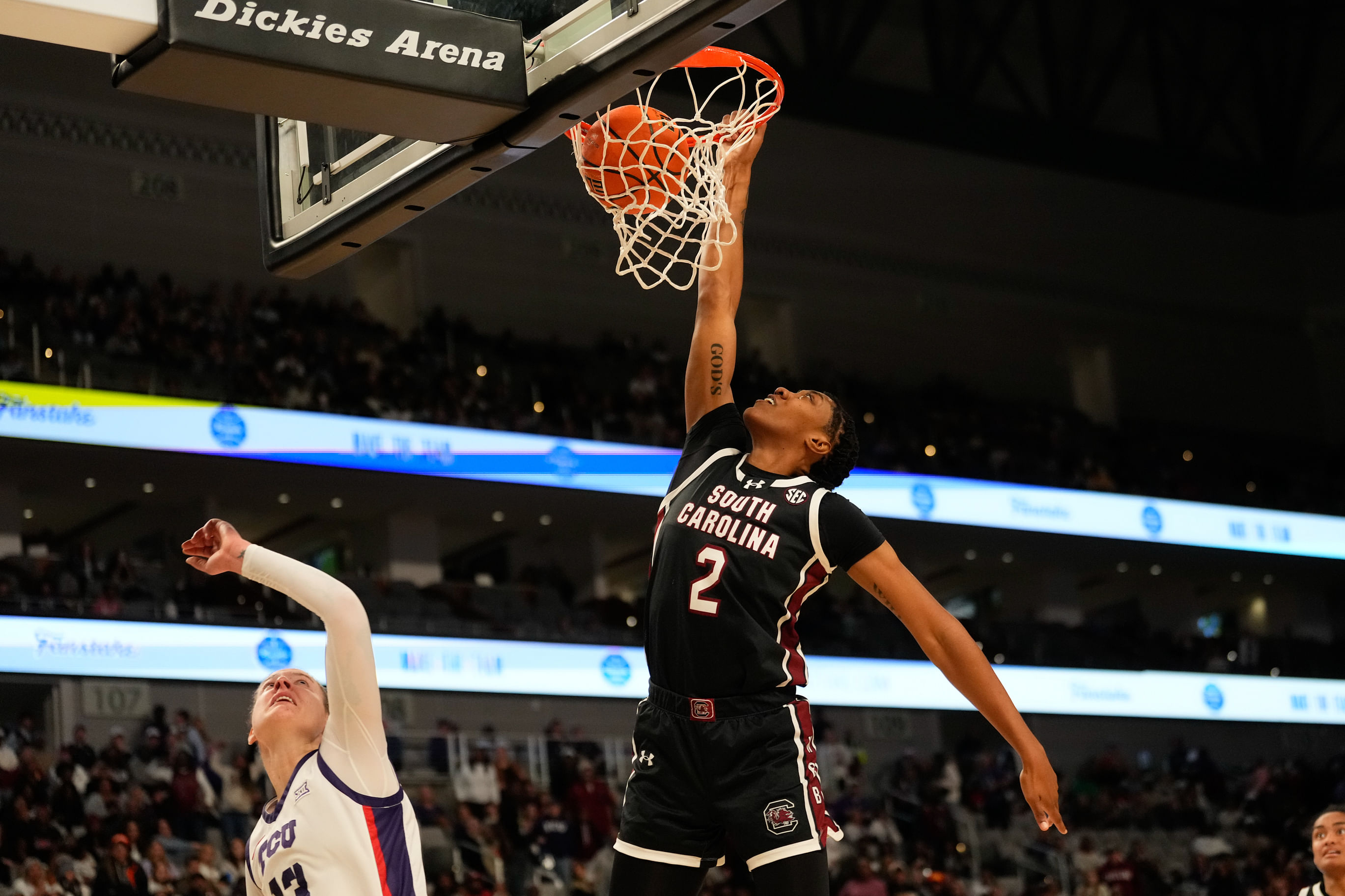 South Carolina Gamecocks forward Ashlyn Watkins (2) dunks the ball against TCU Horned Frogs center Sedona Prince (13) during the first half at Dickies Arena. Photo: Imagn