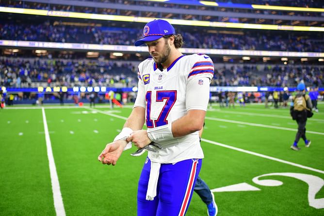 When F1 star Daniel Ricciardo revealed why he 'hates' attending bff Josh Allen's games in Buffalo