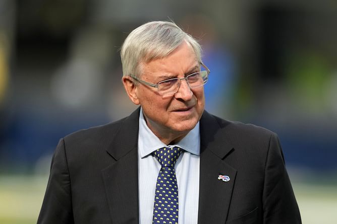 "So much for accountability": Buffalo sports fans irate over Sabres owner Terry Pegula's reported message to struggling hockey club