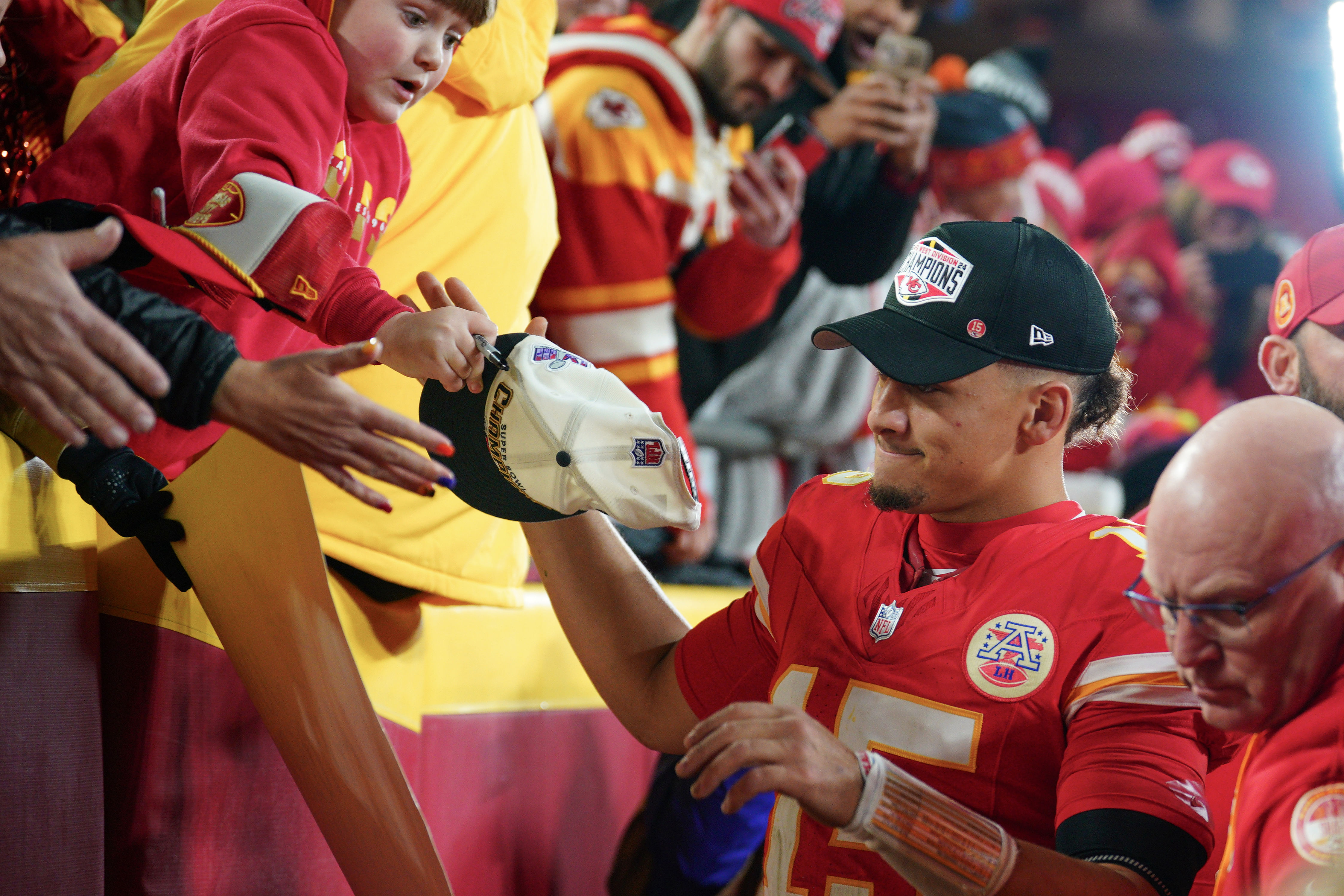 NFL: Chargers at Chiefs - Source: Imagn