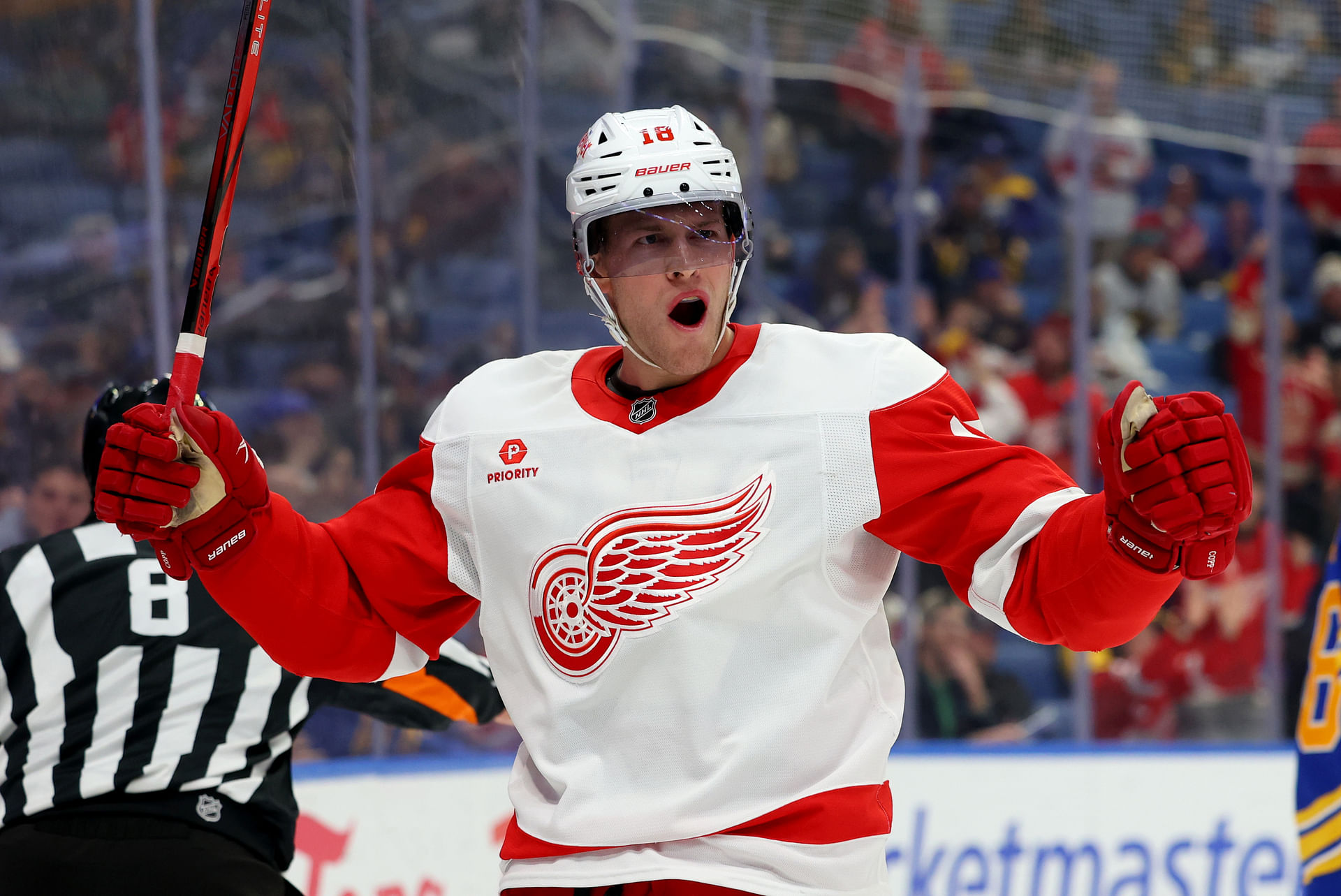 NHL: Detroit Red Wings at Buffalo Sabres - Source: Imagn