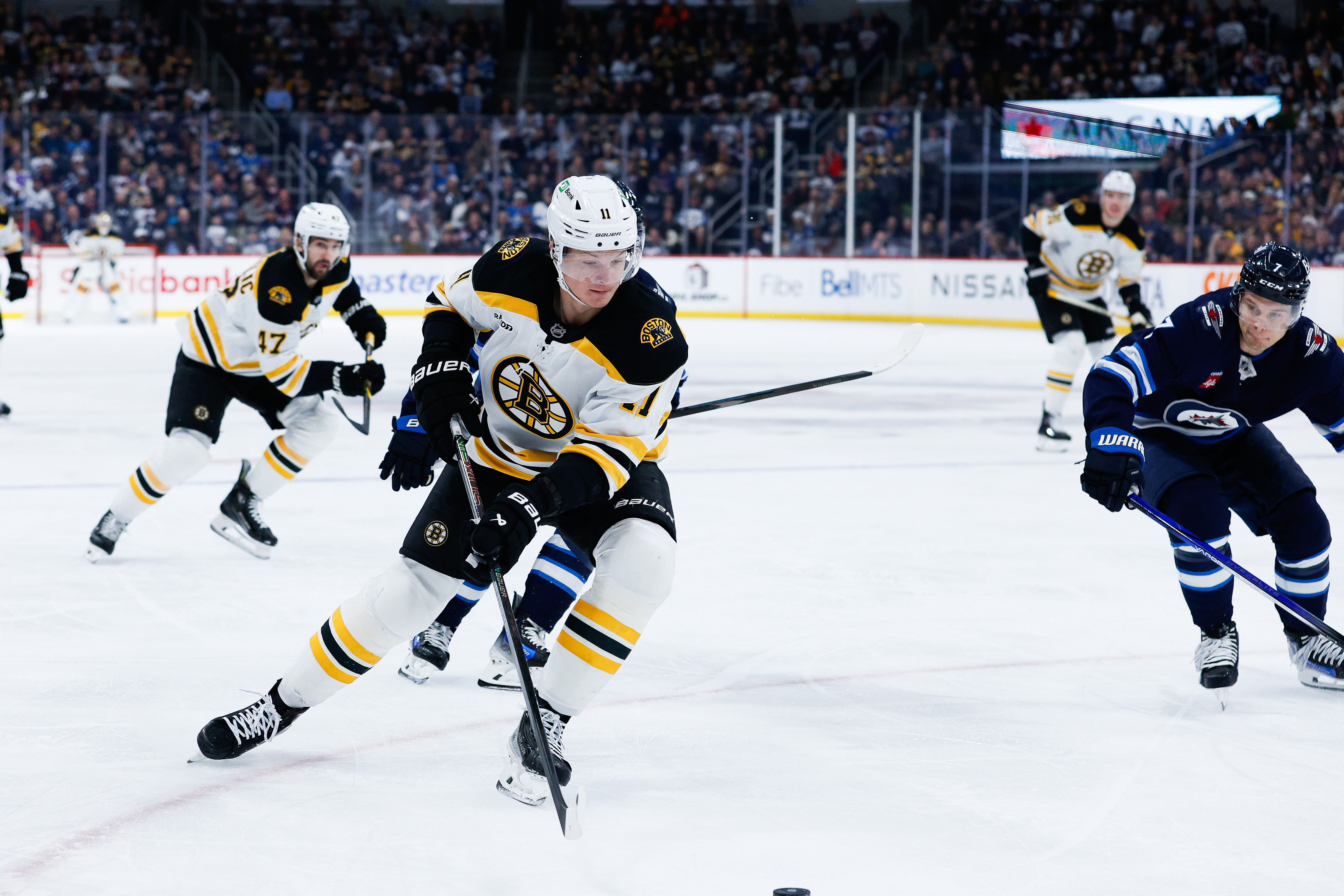 NHL: Boston Bruins at Winnipeg Jets - Source: Imagn