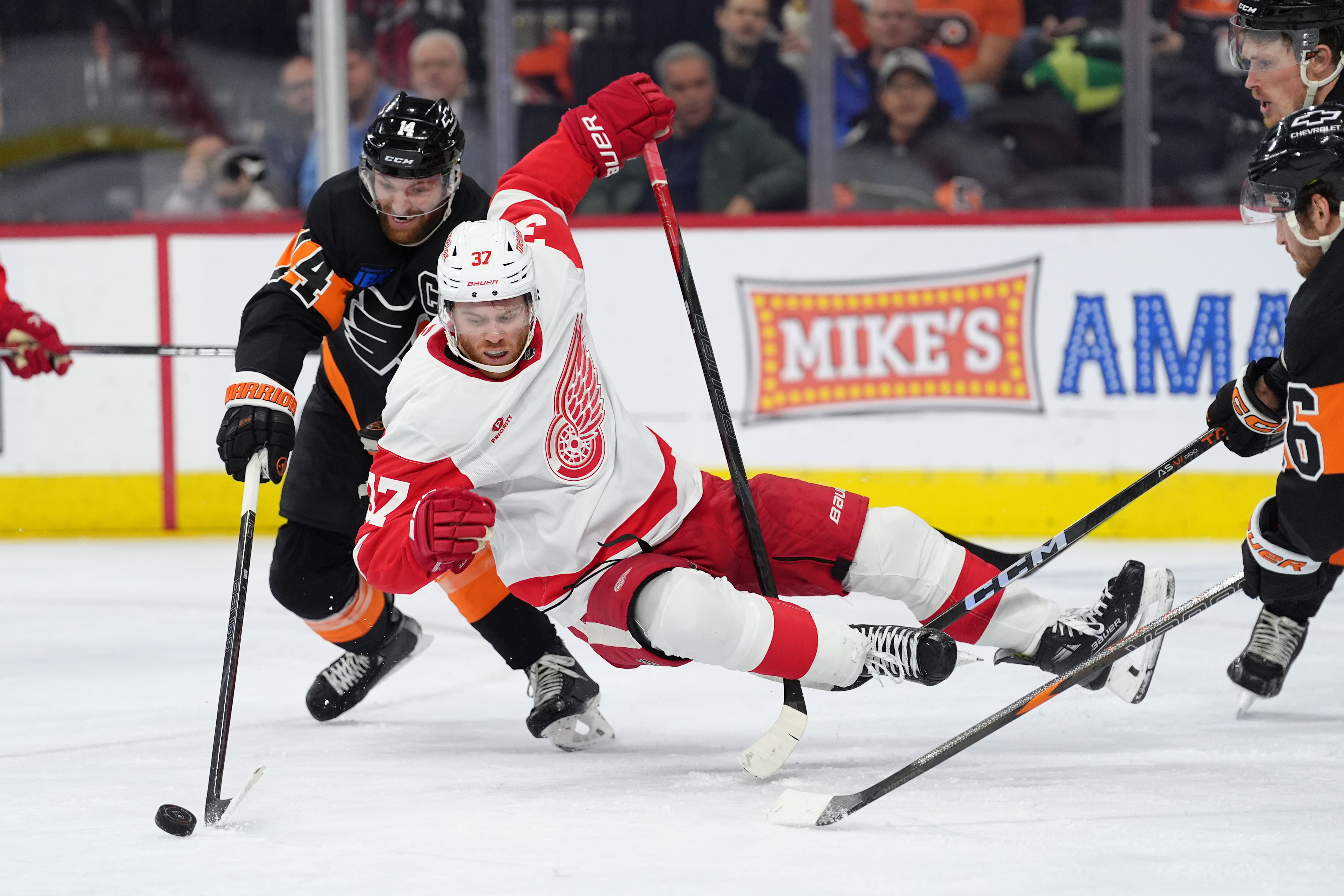 NHL: Detroit Red Wings at Philadelphia Flyers - Source: Imagn