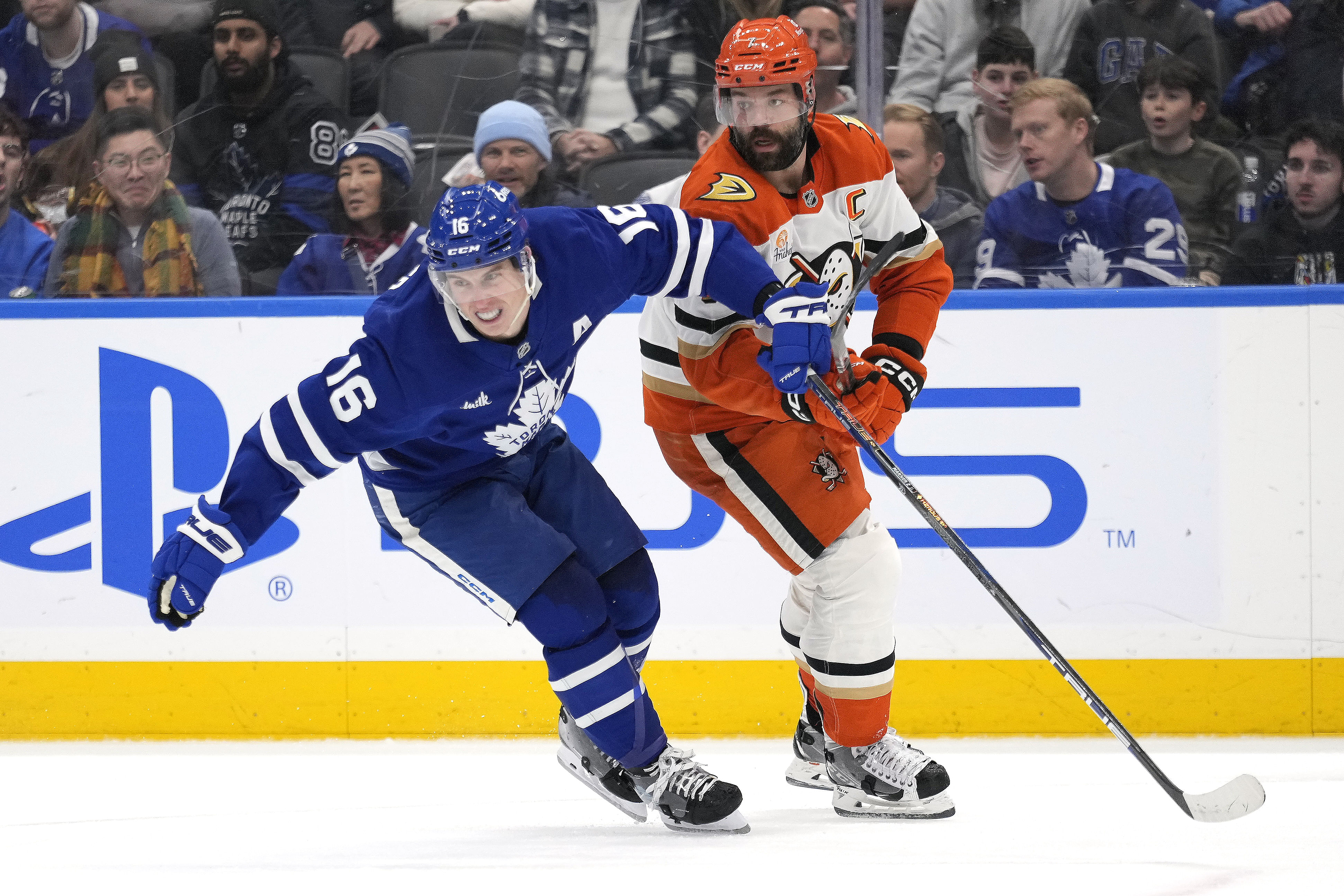 NHL: Anaheim Ducks at Toronto Maple Leafs - Source: Imagn