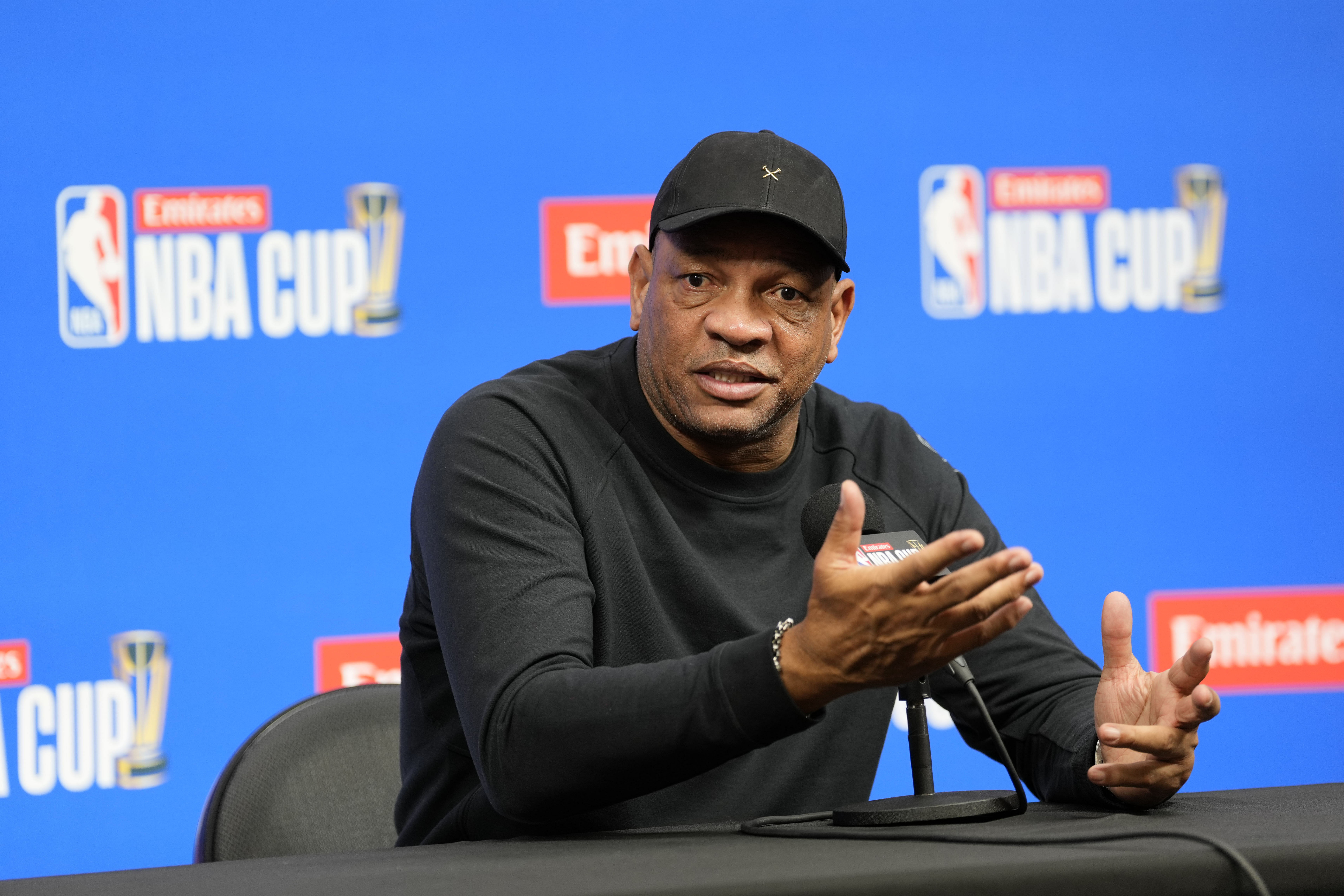 Doc Rivers motivates his team to win the 2024 Emirates NBA Cup. (Photo: IMAGN)