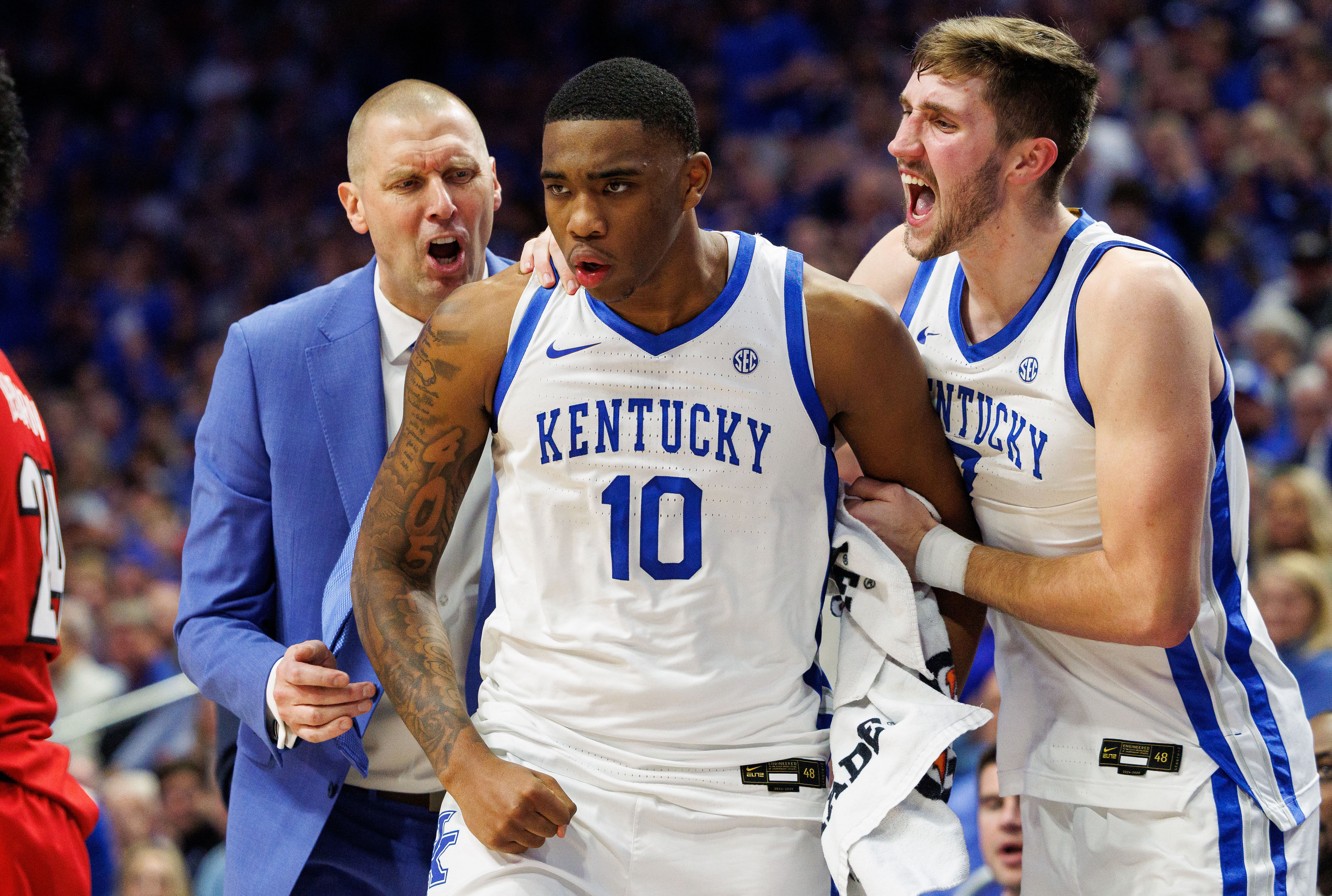 NCAA Basketball: Louisville at Kentucky - Source: Imagn