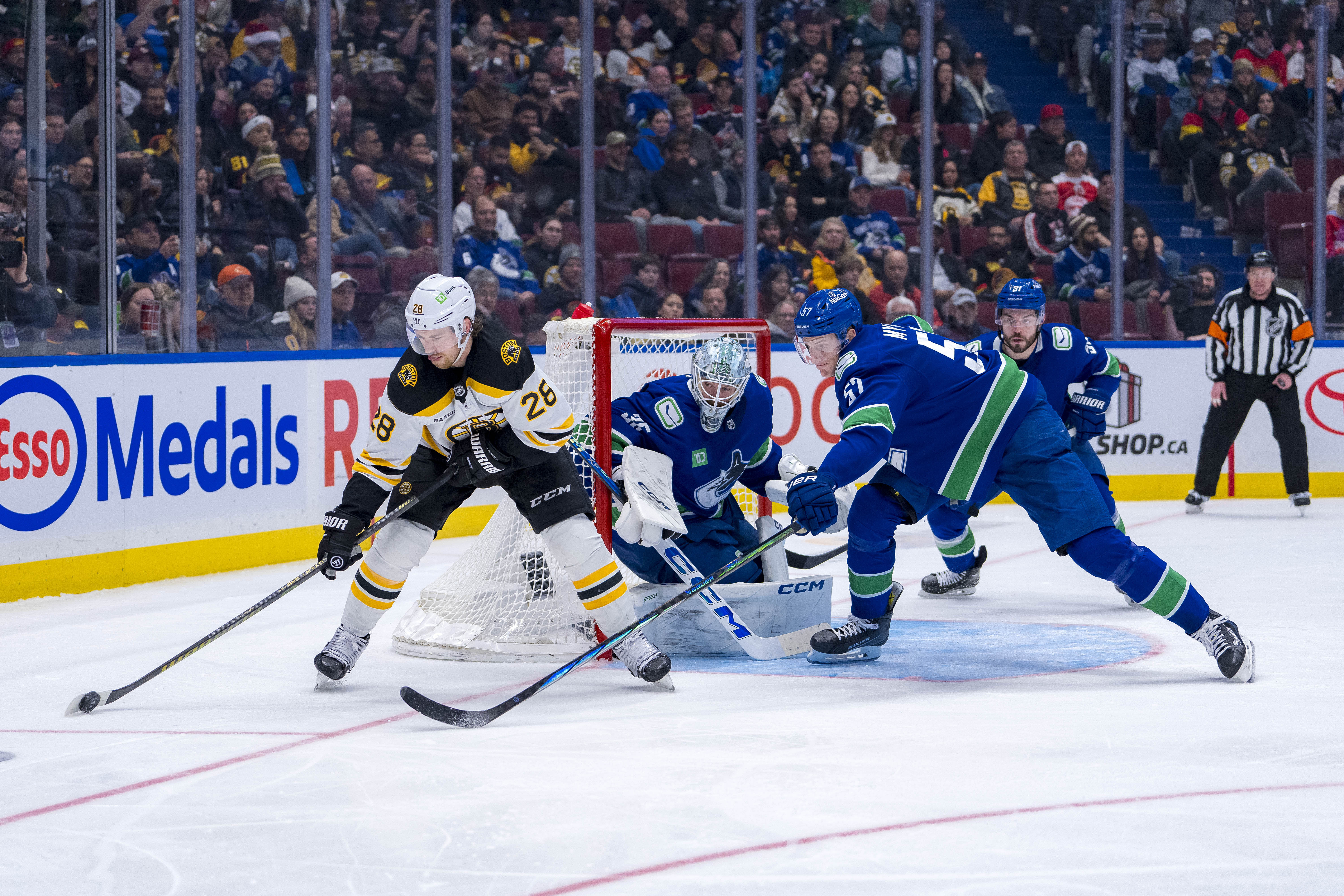 NHL: Boston Bruins at Vancouver Canucks - Source: Imagn