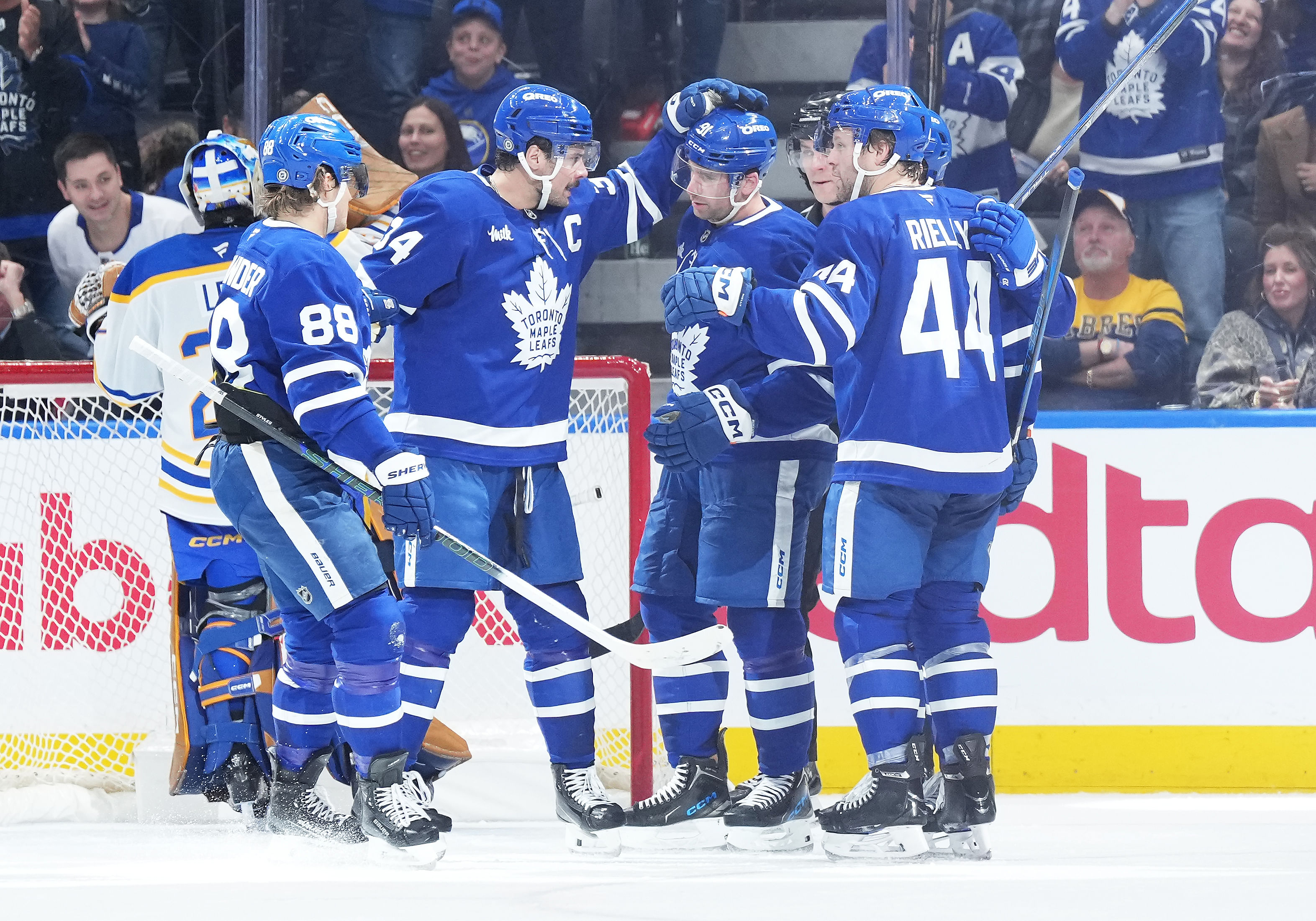 NHL: Buffalo Sabres at Toronto Maple Leafs - Source: Imagn