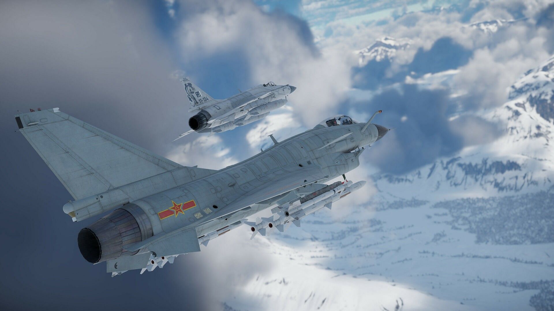 War Thunder has a great variety of fighter aircraft (Image via Gaijin)