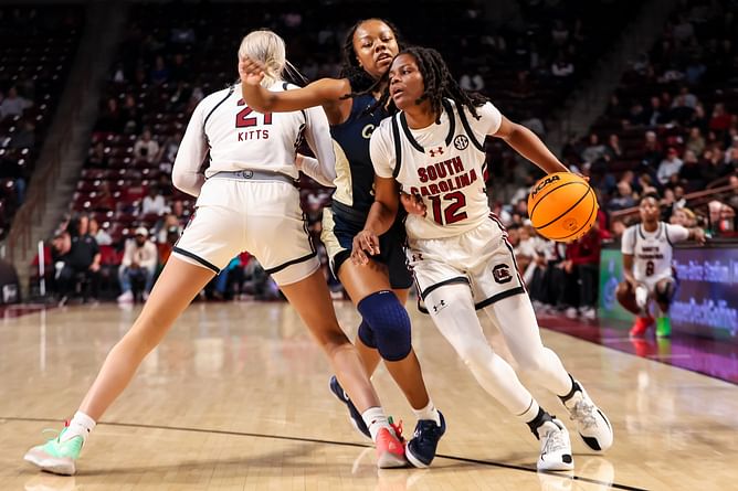 "Generational player" MiLaysia Fulwiley gets real on growing her game at Dawn Staley's South Carolina: "Can't let last year define me"