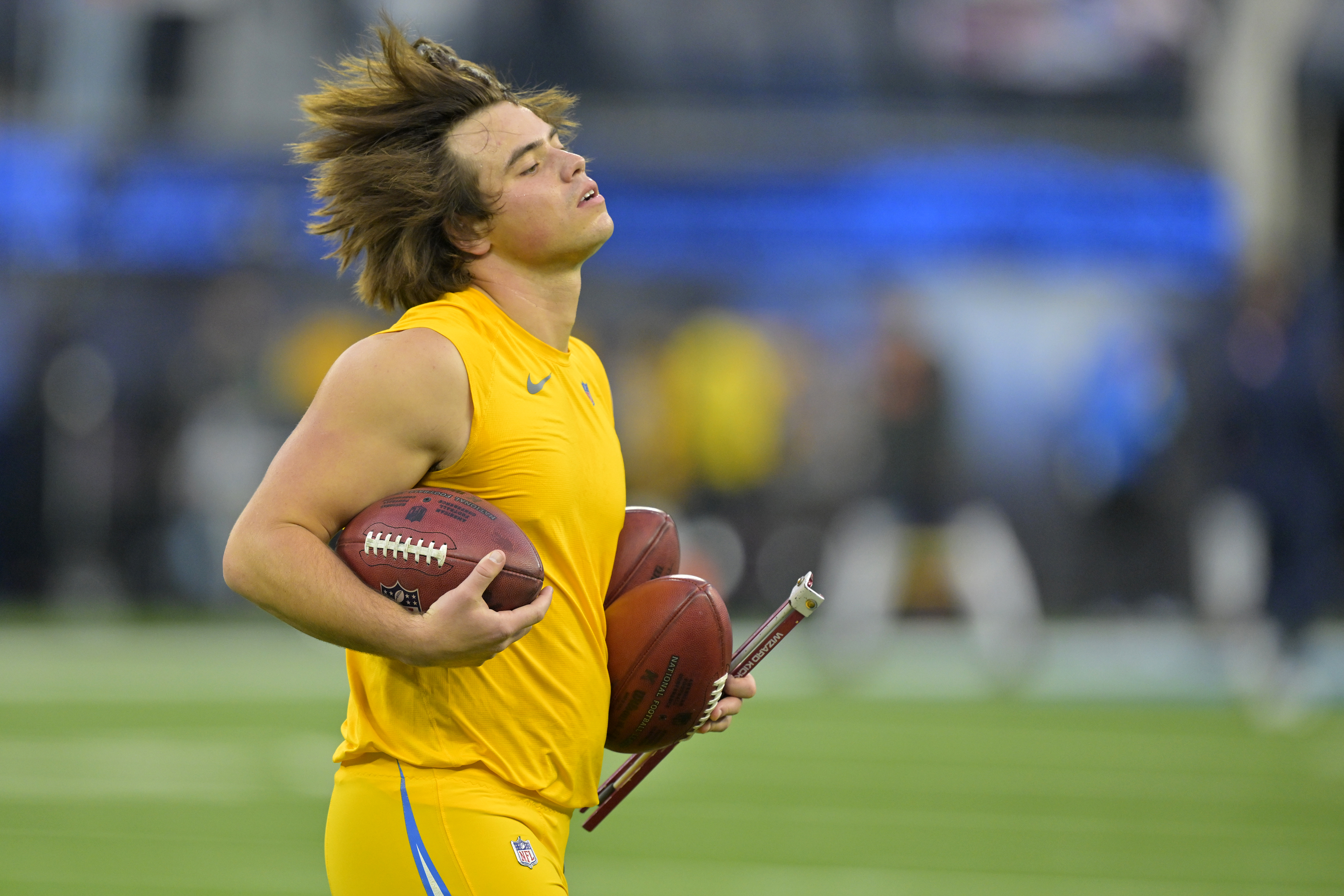 NFL: Denver Broncos at Los Angeles Chargers - Source: Imagn
