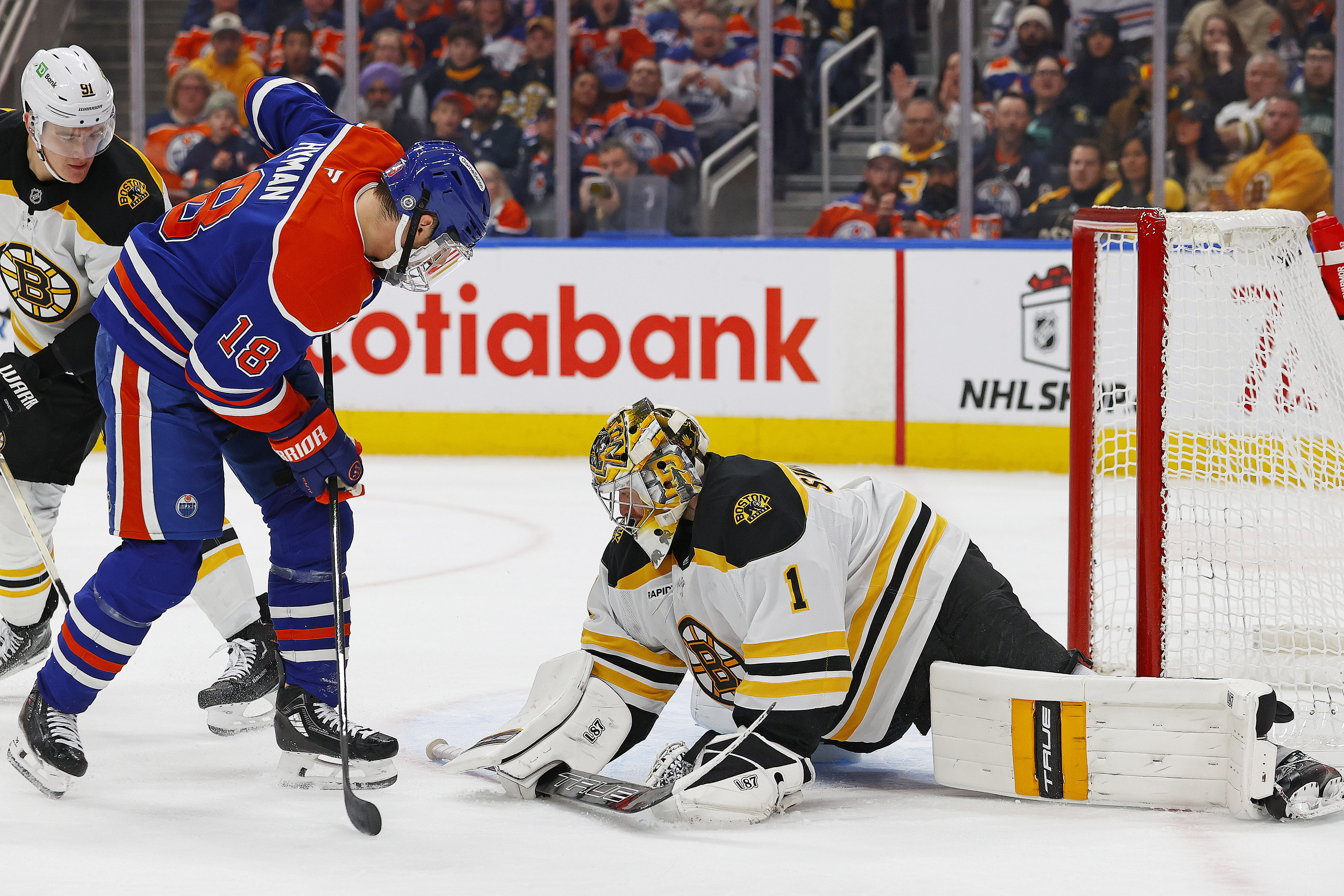 NHL: Boston Bruins at Edmonton Oilers - Source: Imagn