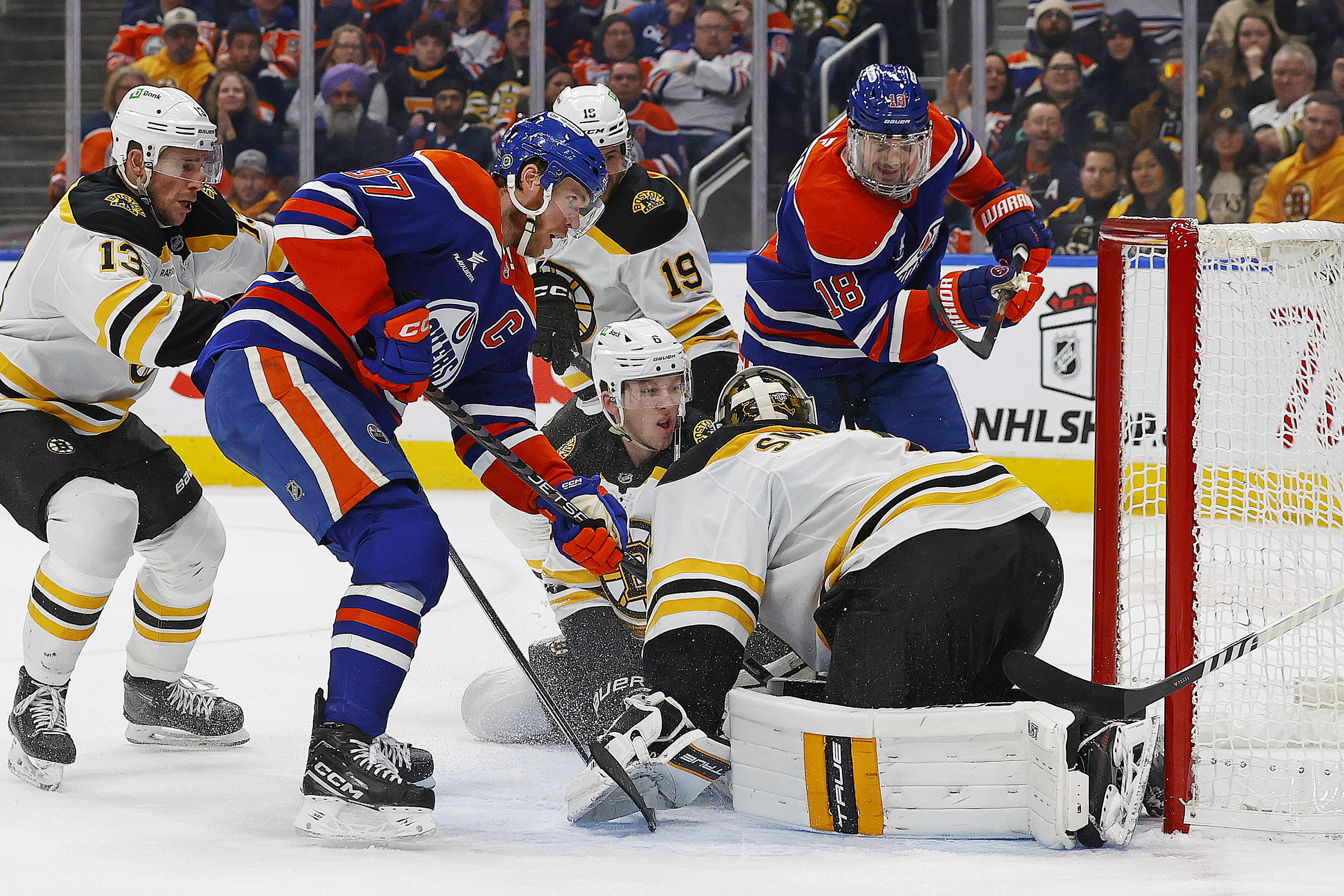 NHL: Boston Bruins at Edmonton Oilers - Source: Imagn