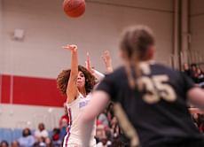 “Why everyone hating on a kid?”: Hoops fans divided as 5-star target Aaliyah Chavez scores 53 points with 9 threes