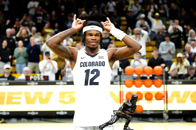 "This is Embarrassing" "Aura": Fans divided on Shedeur Sanders & Travis Hunter comparisons to LeBron James' iconic moment from history