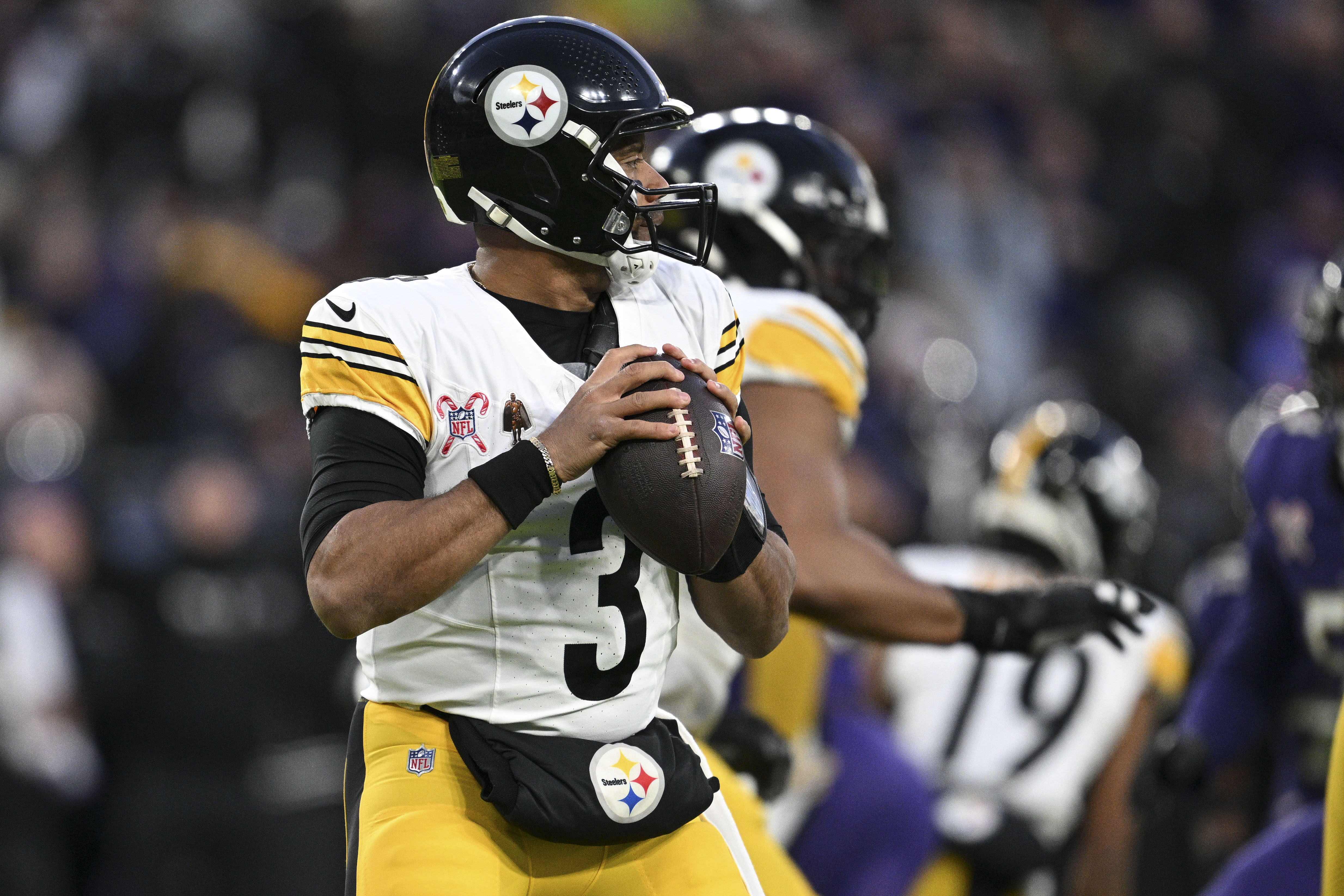 Russell Wilson is the Steelers&#039; quarterback - Source: Imagn