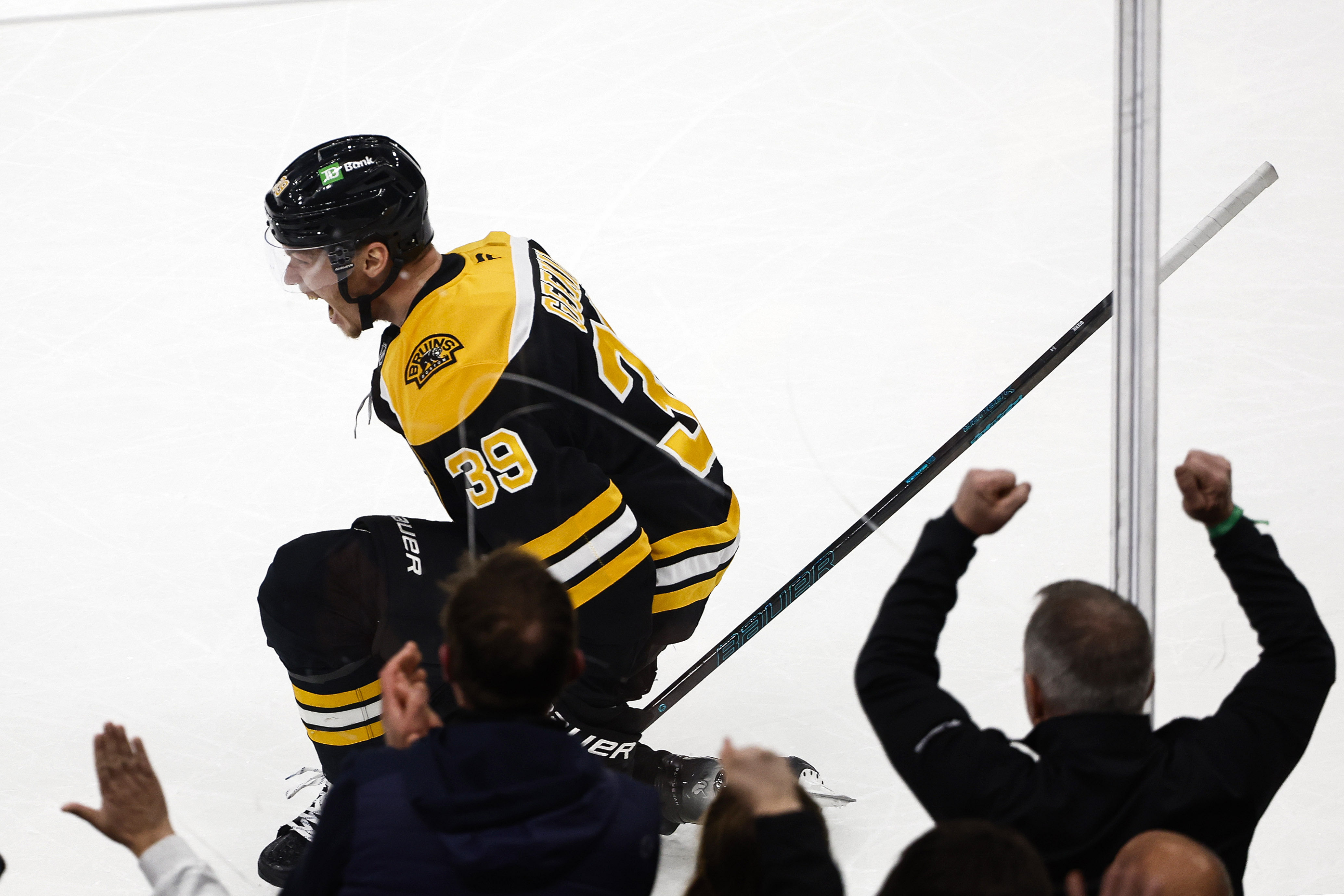 NHL: Buffalo Sabres at Boston Bruins (Credits: IMAGN)