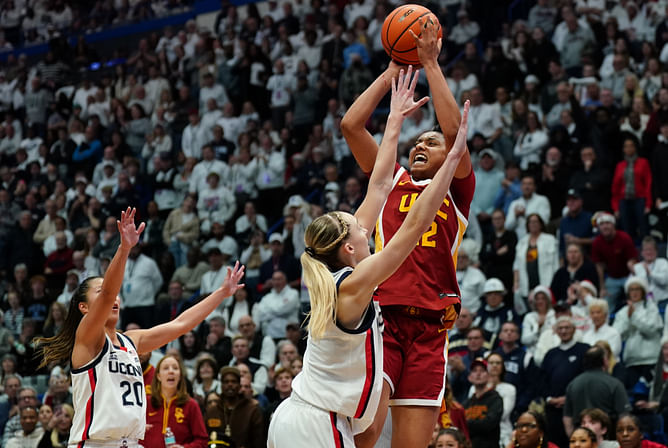 Juju Watkins Stats Tonight: How did the USC star fare vs UConn? (Dec. 21)