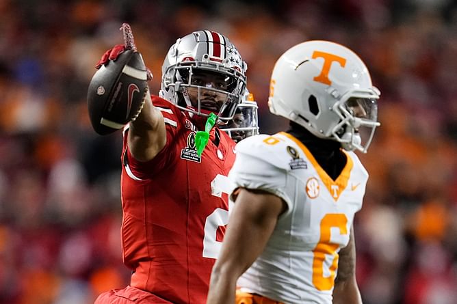 "Lane Kiffin hasn't been seen since kickoff": CFB world cheeky after Ohio State fans tease SEC with wild chants during CFP game faceoff