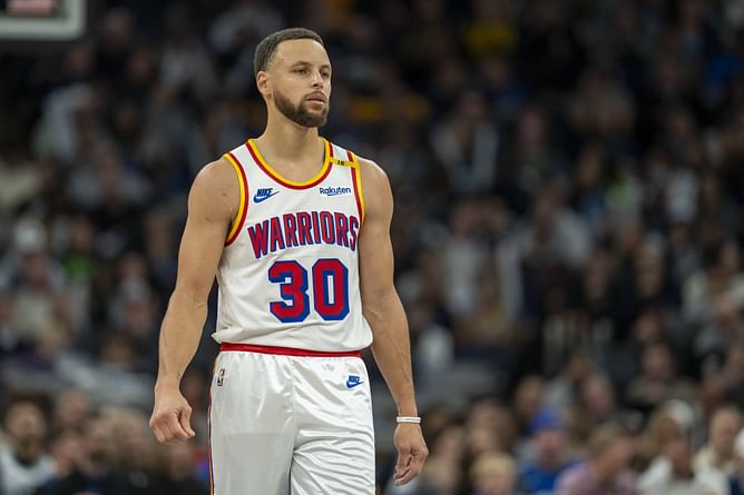 Watch: Steph Curry confronts adult in stands for allegedly stealing his signature shoes from young fan after game