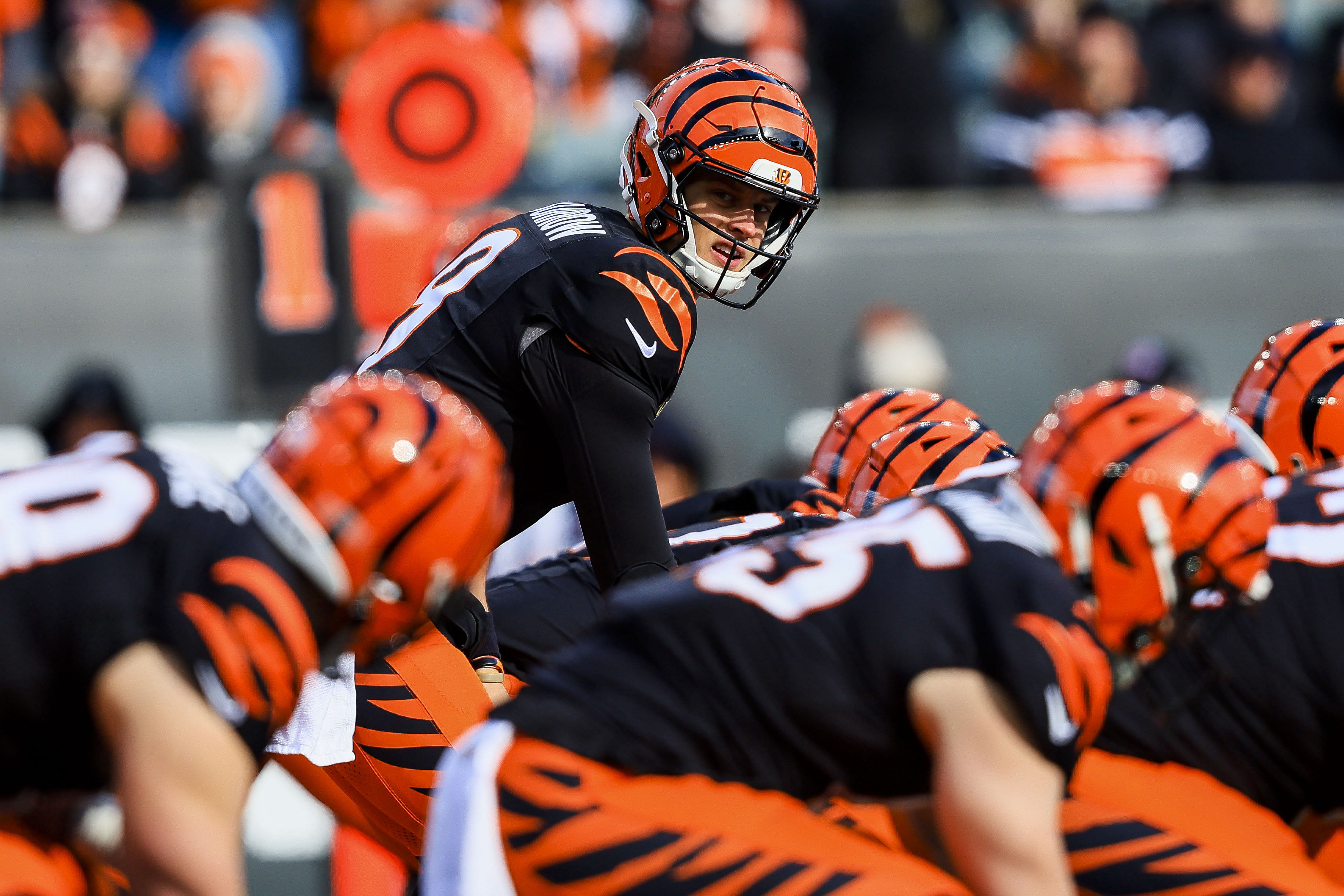 Cincinnati Bengals quarterback Joe Burrow in action against the Cleveland Browns. (Credits: IMAGN)