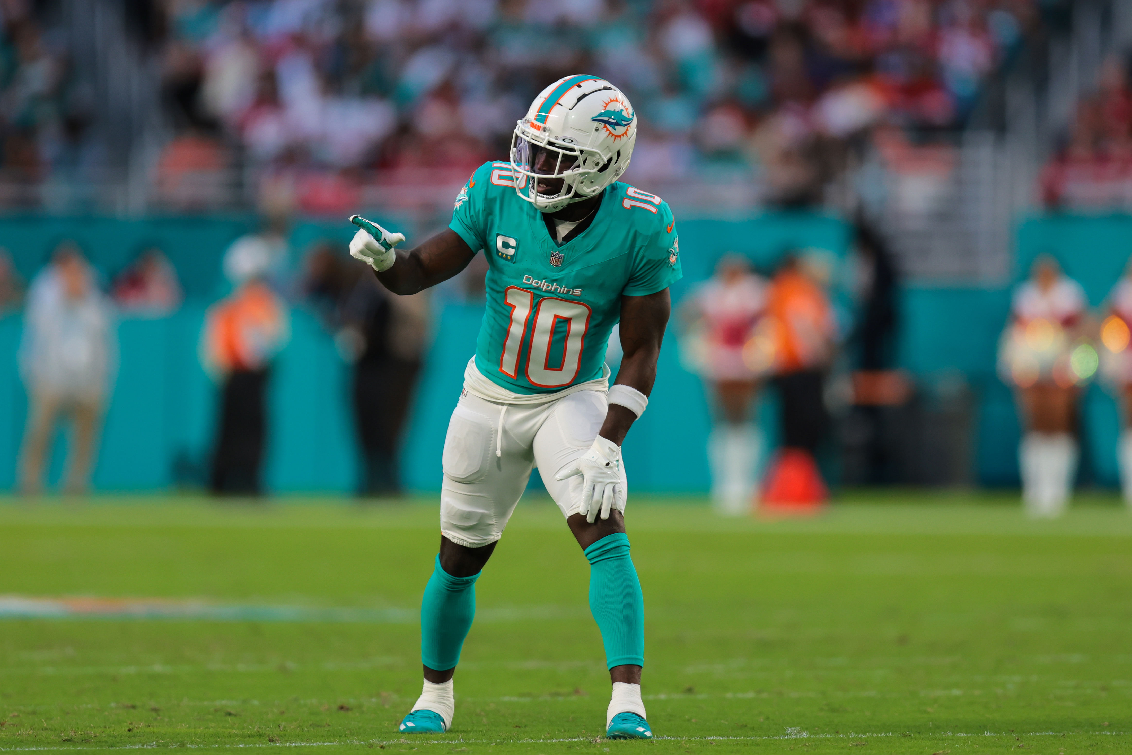 NFL: San Francisco 49ers at Miami Dolphins - Source: Imagn