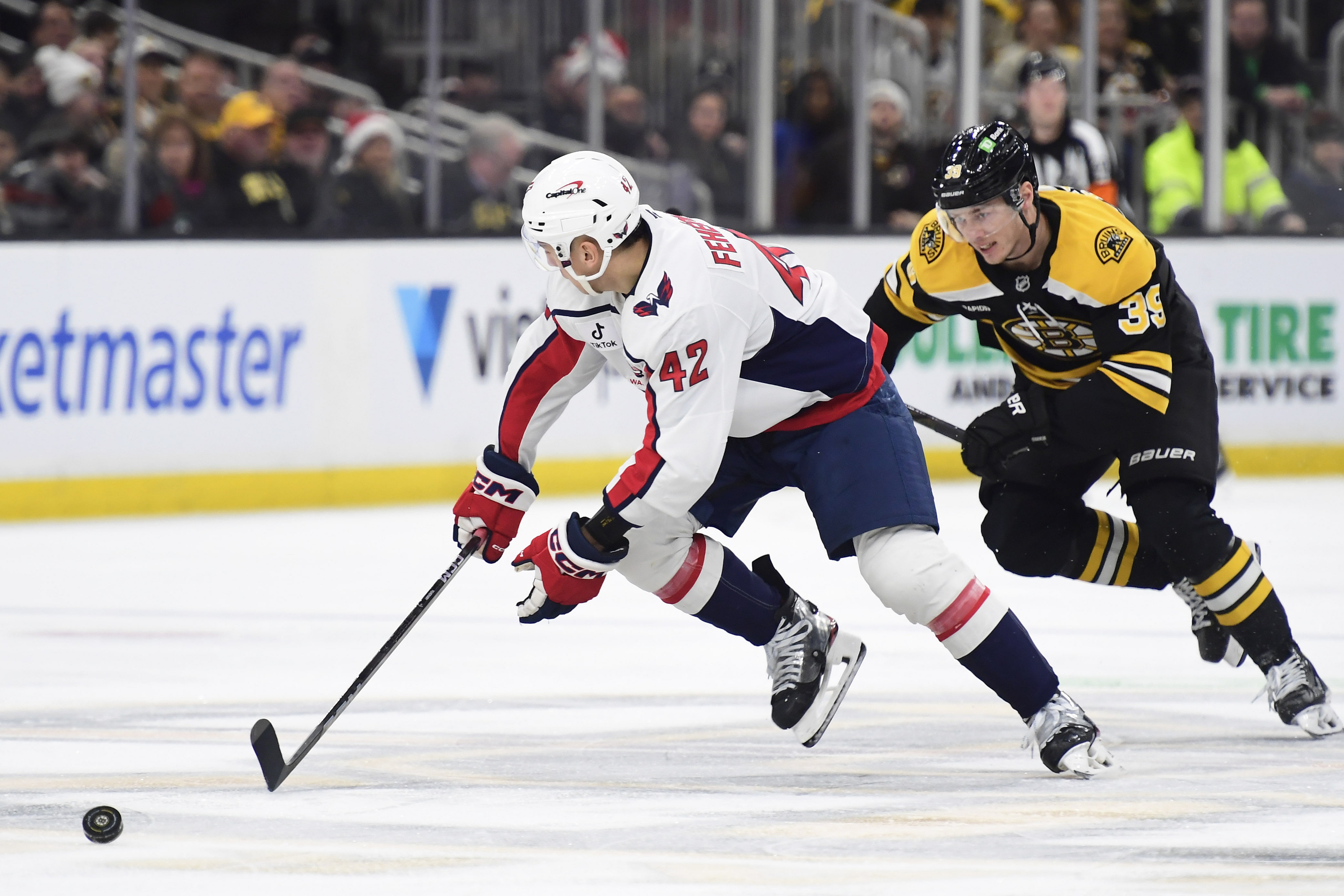 NHL: Washington Capitals at Boston Bruins - Source: Imagn