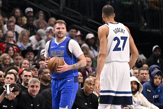 What happened to Luka Doncic? Latest injury update for Mavs superstar after Christmas Day exit (Dec.25)