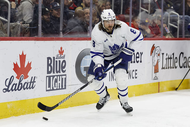 NHL: Toronto Maple Leafs at Detroit Red Wings - Source: Imagn