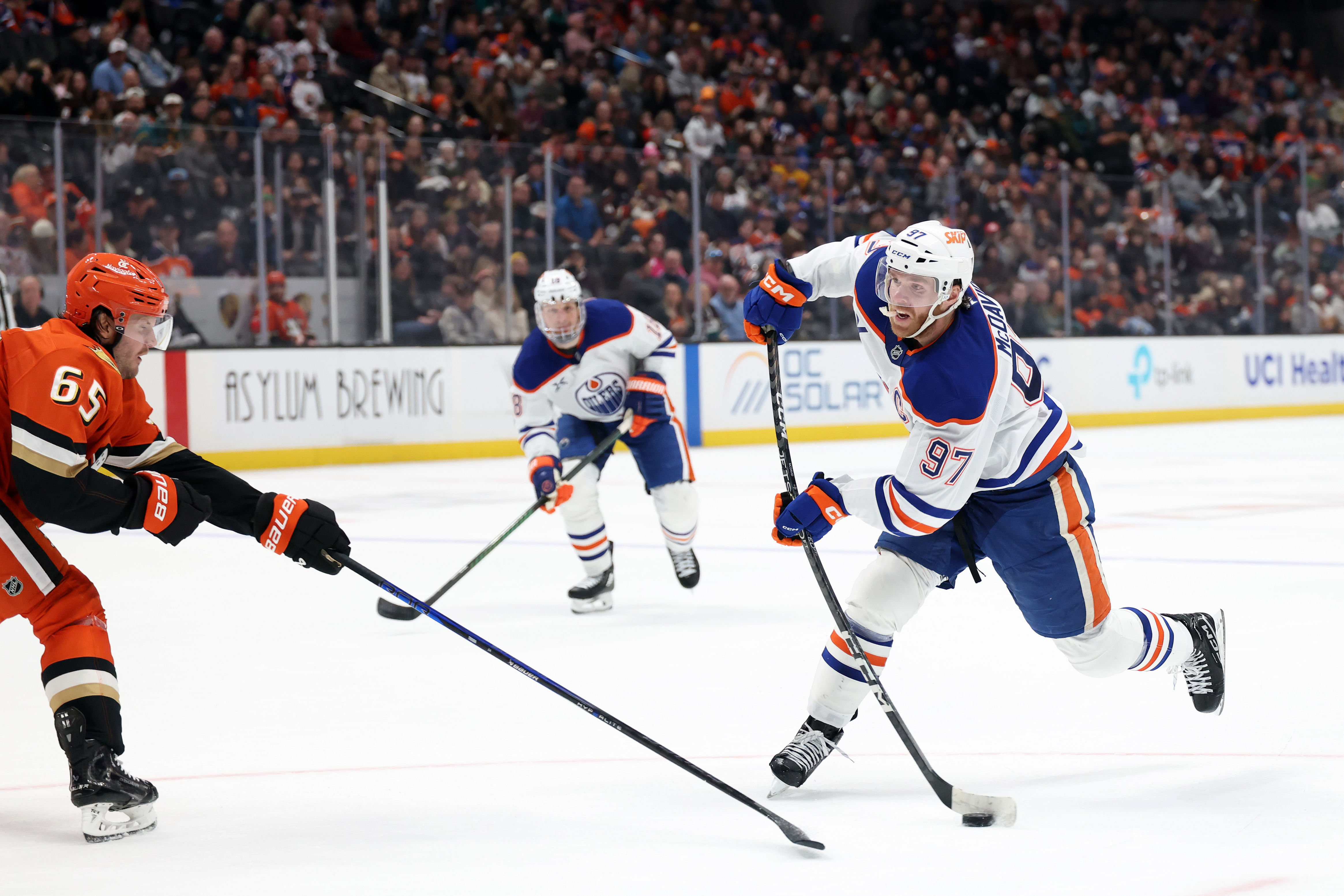 NHL: Edmonton Oilers at Anaheim Ducks - Source: Imagn