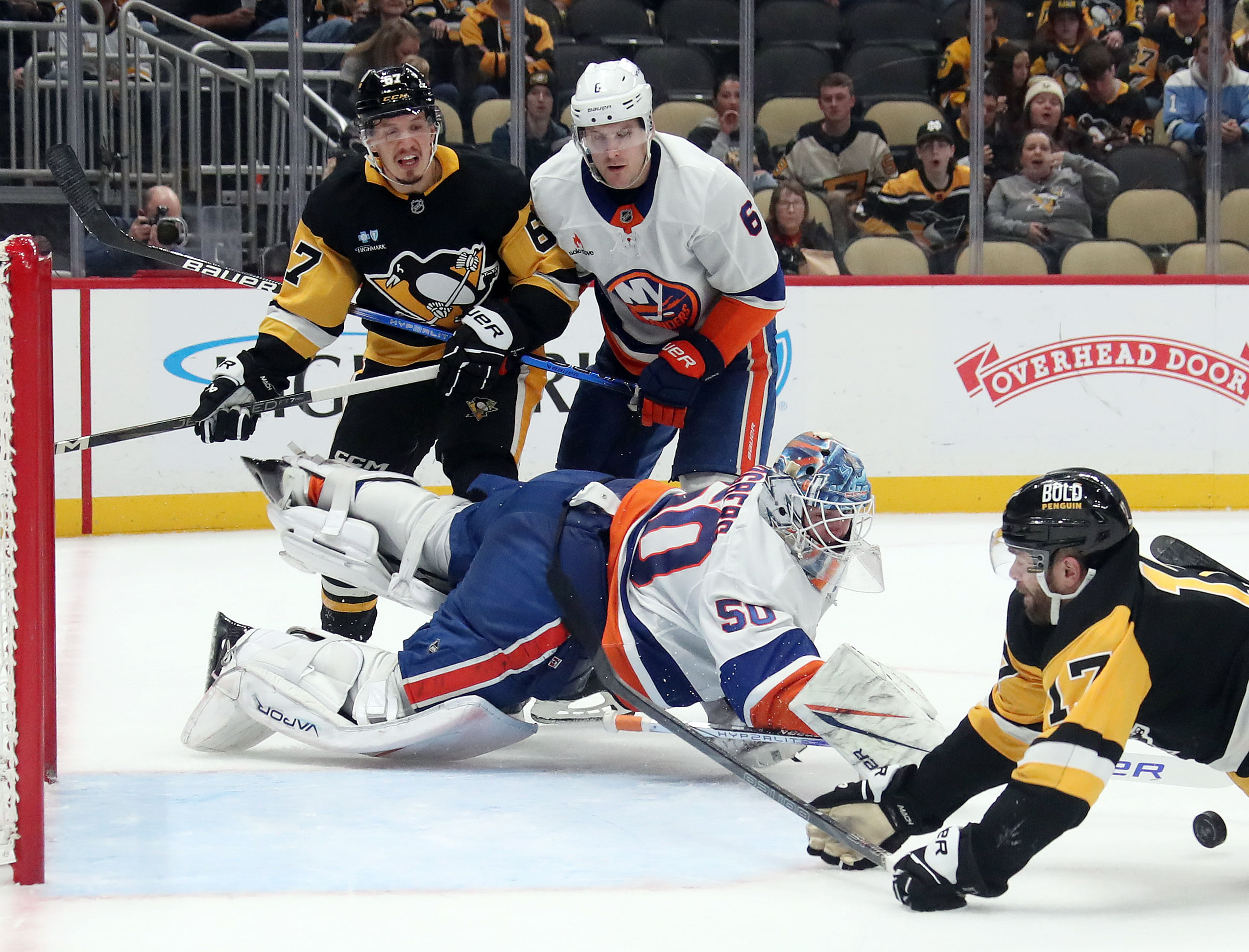 NHL: New York Islanders at Pittsburgh Penguins - Source: Imagn