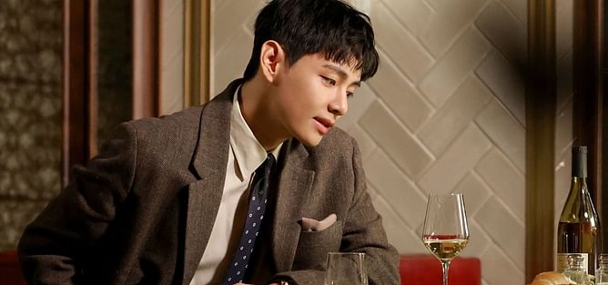 "This is such an honor!"- ARMY reacts to Primary Wave approaching BTS' Taehyung for a duet with Bing Crosby due to his soulful baritones