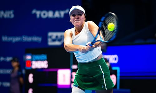 Kenin in action at the 2024 Toray Pan Pacific Open (Source: Getty)