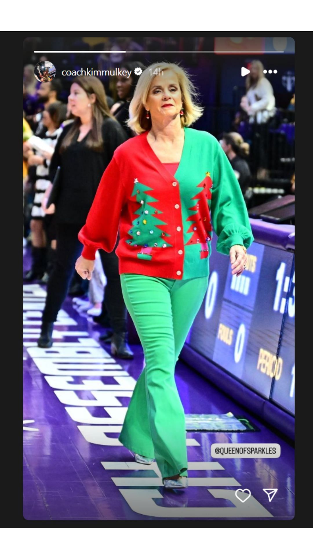 Kim Mulkey sparks Christmas celebrations with colorful outfit during LSU vs LA-Lafayette game. IG image via @coachkimmulkey