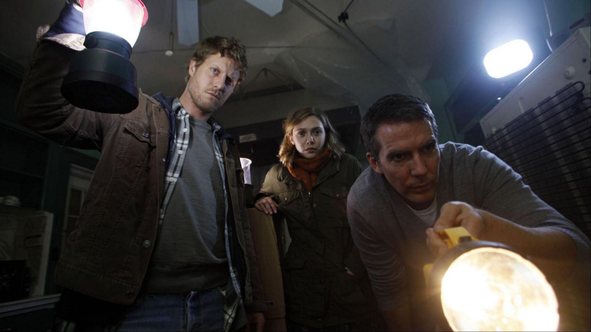 Still from Silent House ( Image via Prime Video)