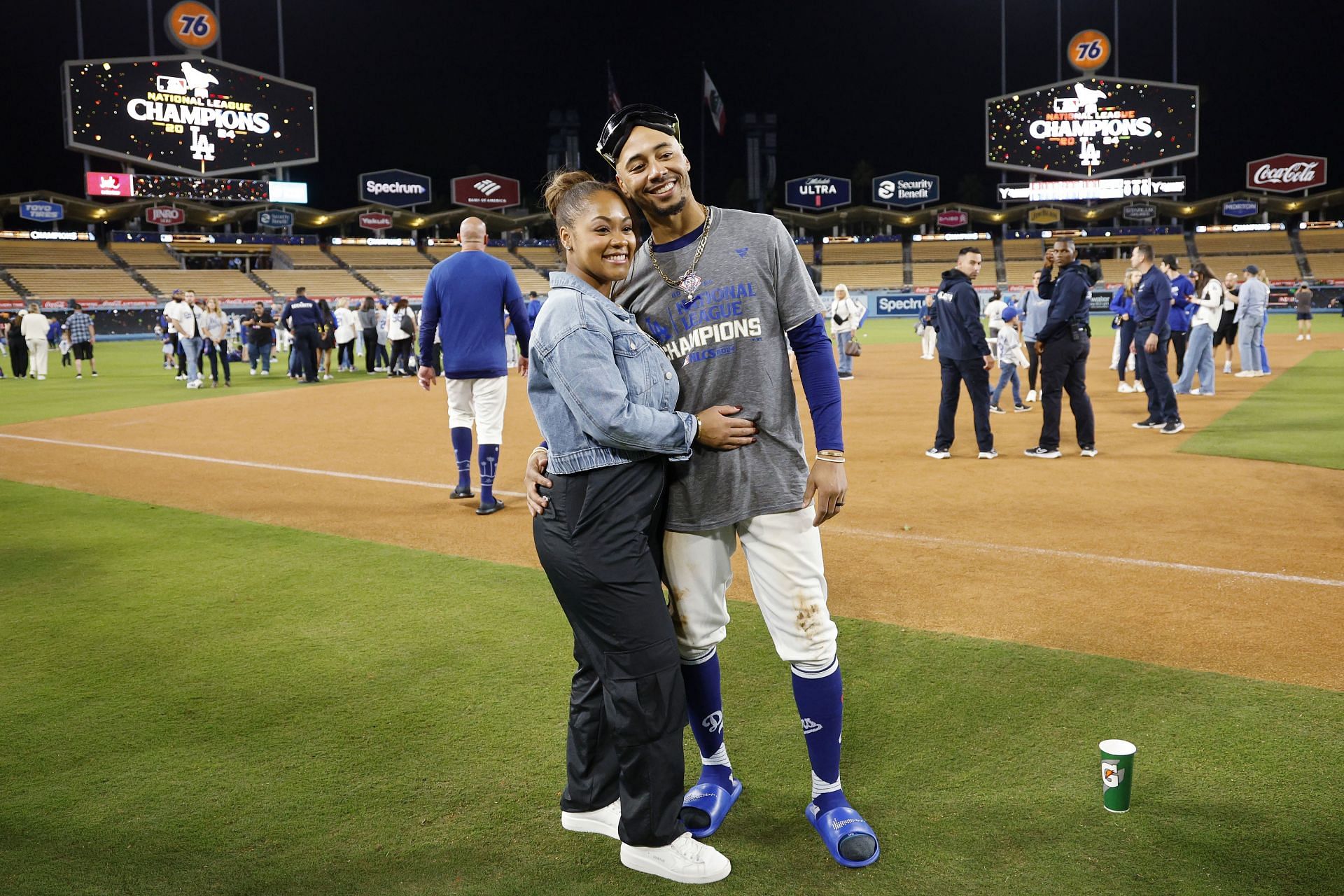 Championship Series - New York Mets v Los Angeles Dodgers - Game 6 - Source: Getty