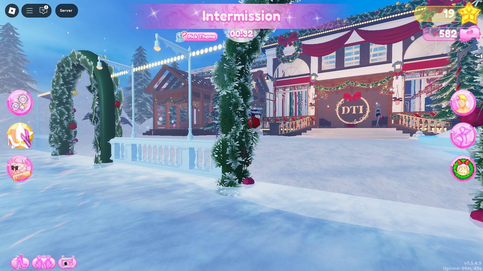 The area outside the intermission cabin (Image via Roblox)