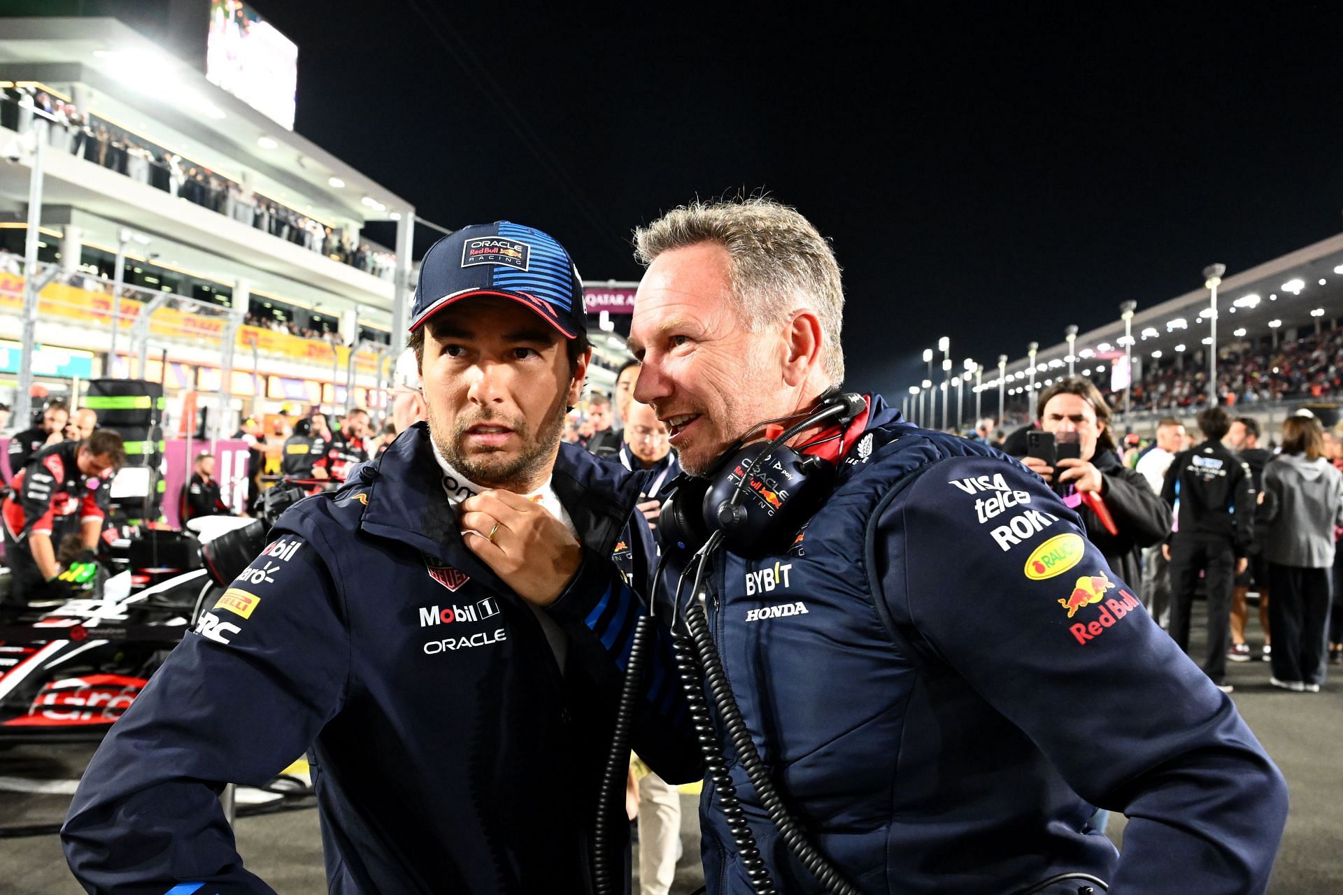 Christian Horner and Sergio Perez (Image Source: Getty)