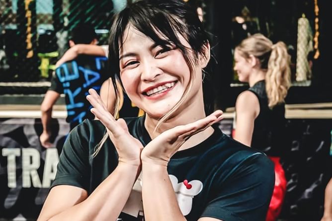 “Can’t wait to practice soon” - Atomweight MMA queen Stamp Fairtex shows steady progress in her recovery following knee injury